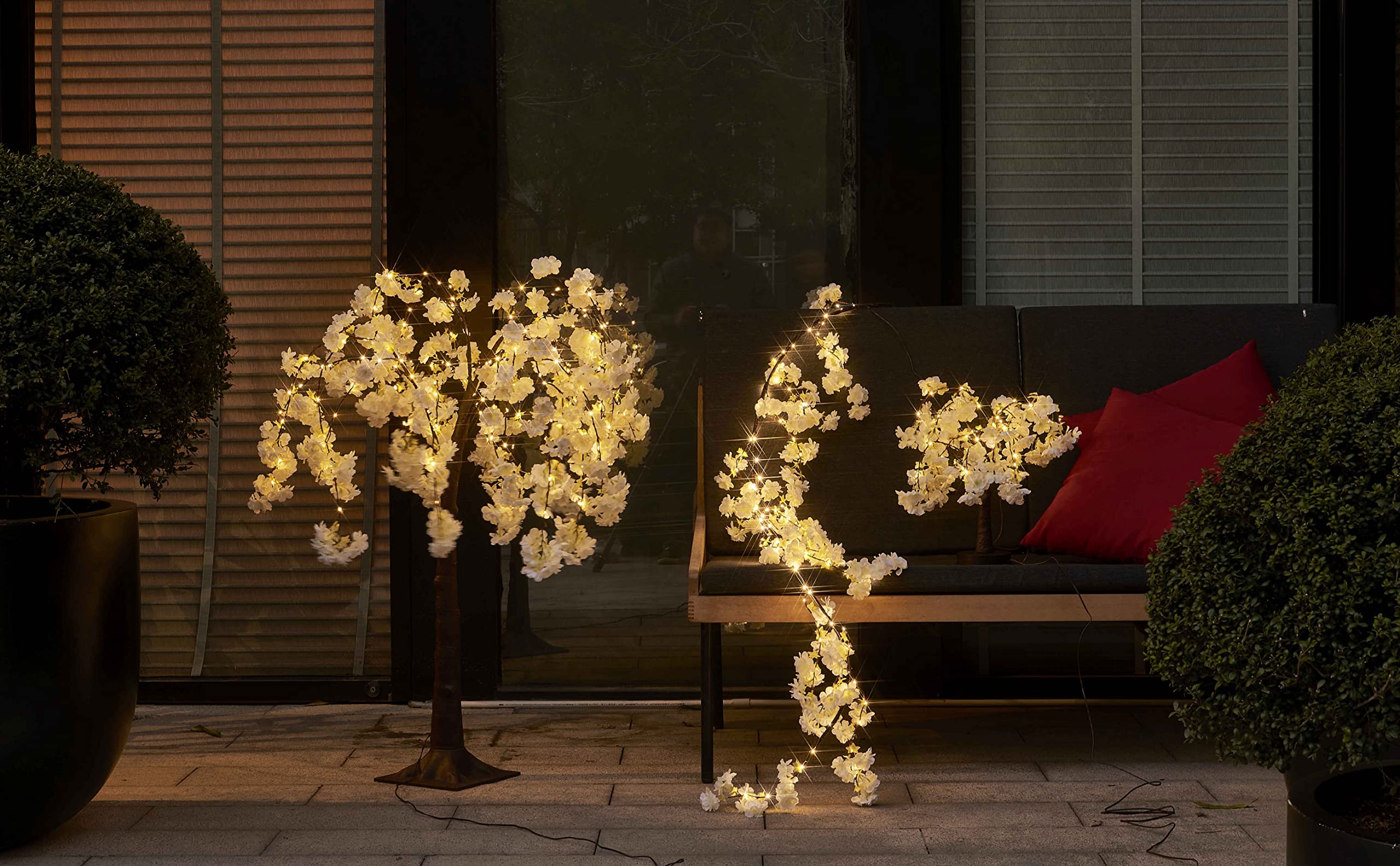 Hairui Lighted Garland - 6FT White Cherry Blossom Fairy Lights, Battery Operated, Timer for Home Decoration, Wedding, Party