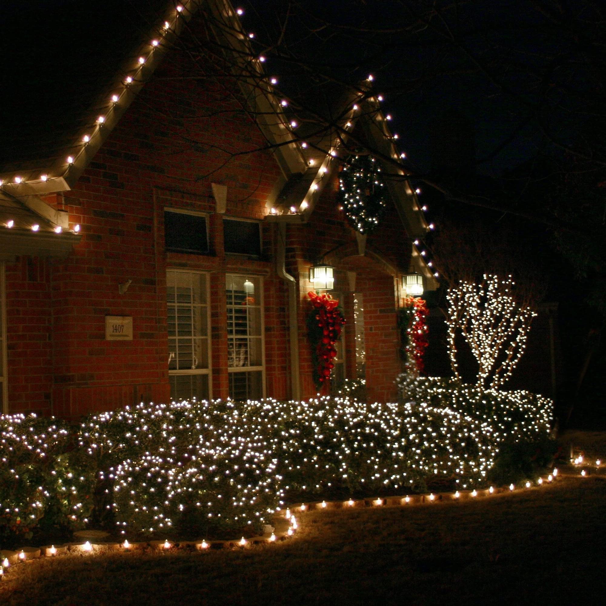 Uptotop 20Ft Waterproof Christmas String Lights, 100 Count Warm White Outdoor Decor