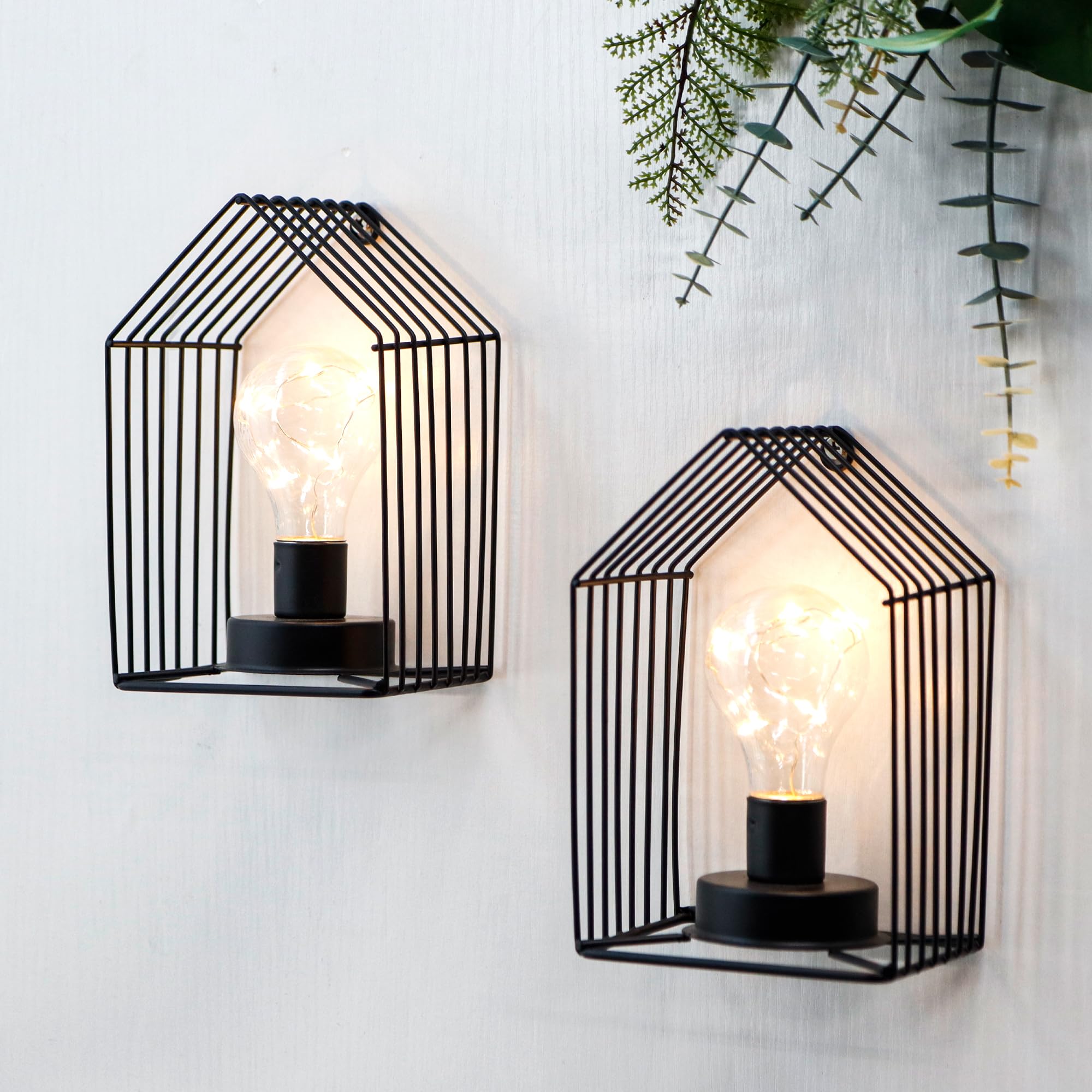 JHY DESIGN Set of 2 Battery Operated Wall Sconce 7H Metal Wall Mount Lamp with 6-Hour Timer and Fairy Lights Bulb Table Lamp W