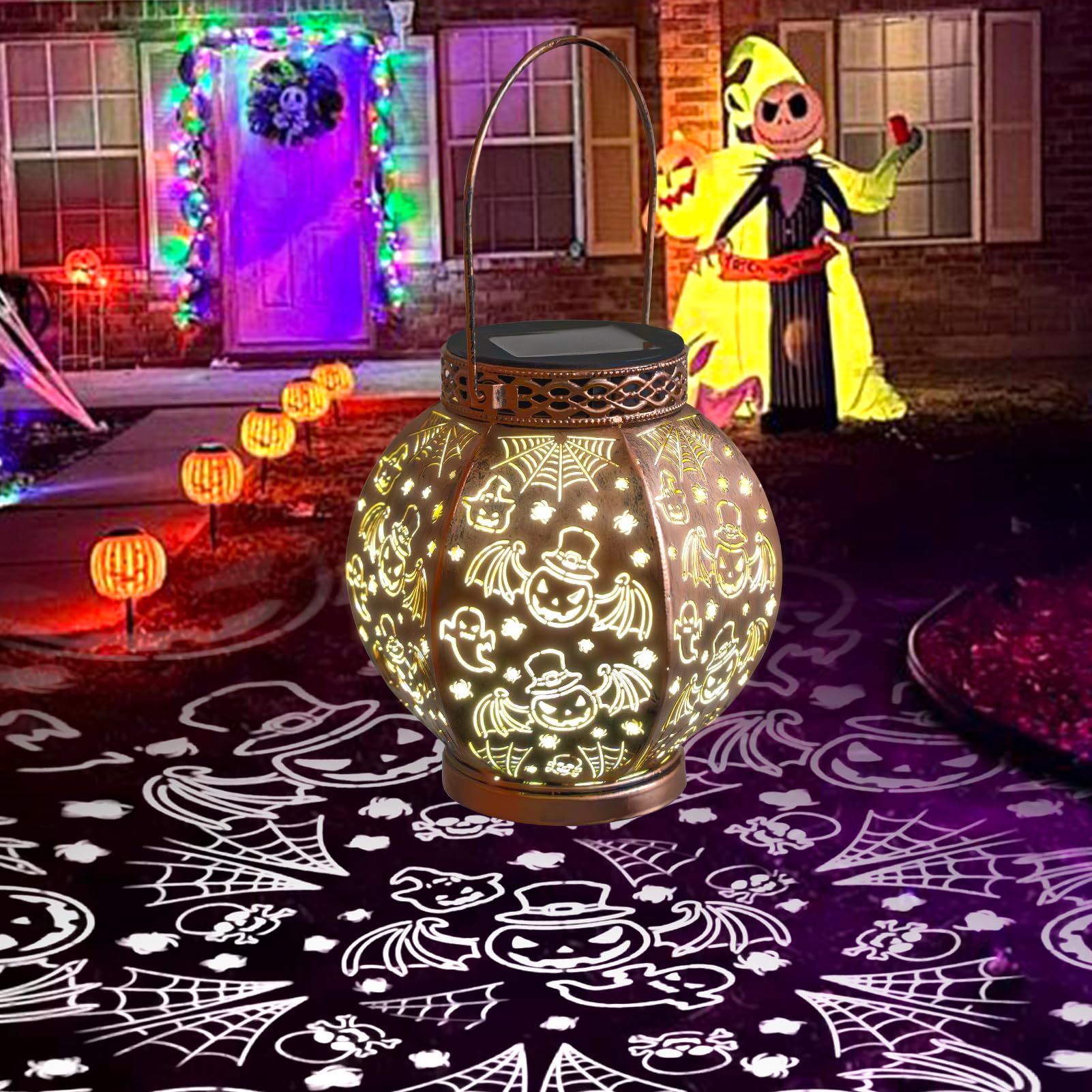 Halloween Solar Lantern with Gradient Lighting, IP65 Waterproof Outdoor Solar Light for Festival Decoration, Spook-Tacular Hallo