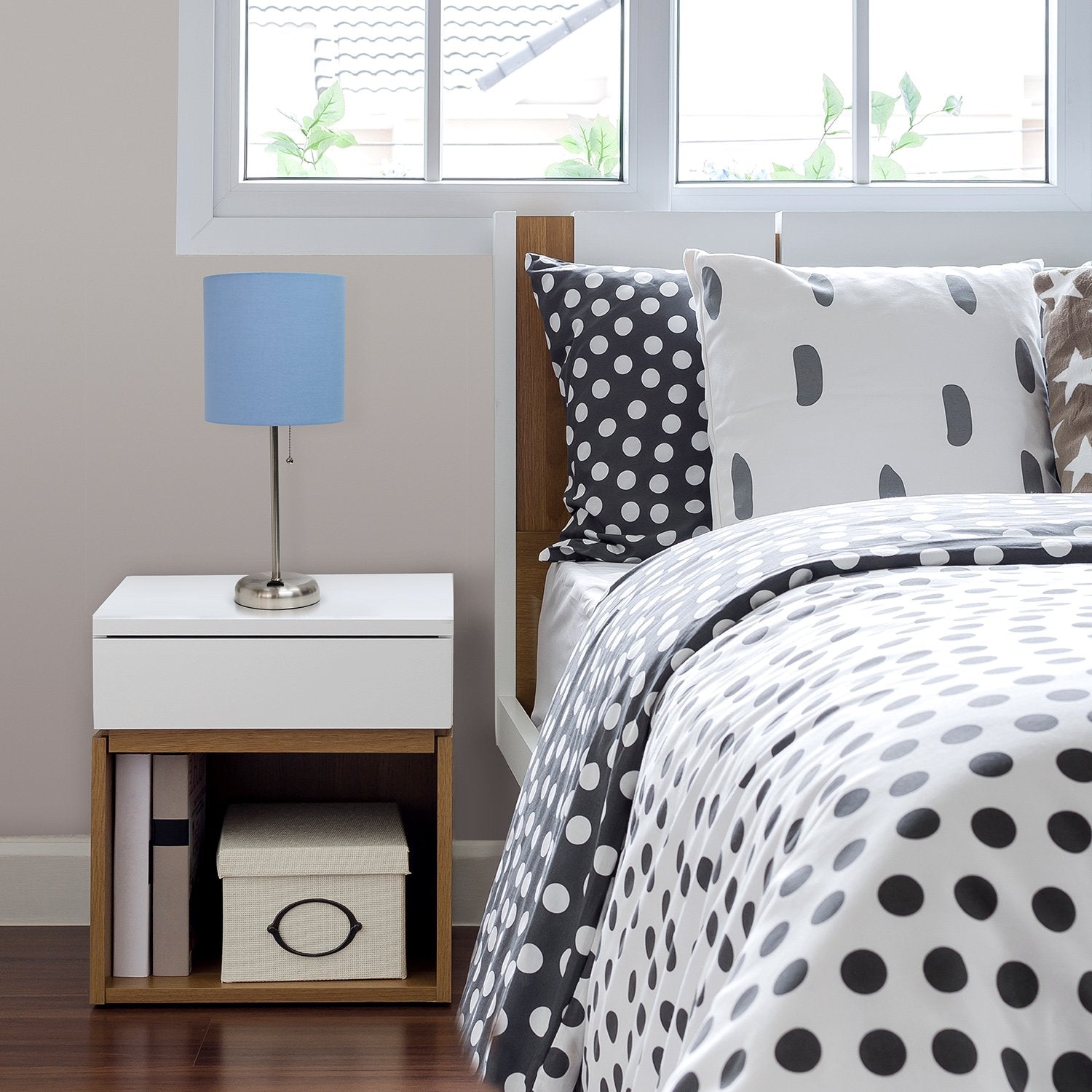 Simple Designs Lt2024-Blu Brushed Steel Stick Table Desk Lamp With Charging Outlet And Drum Fabric Shade, Blue Shade