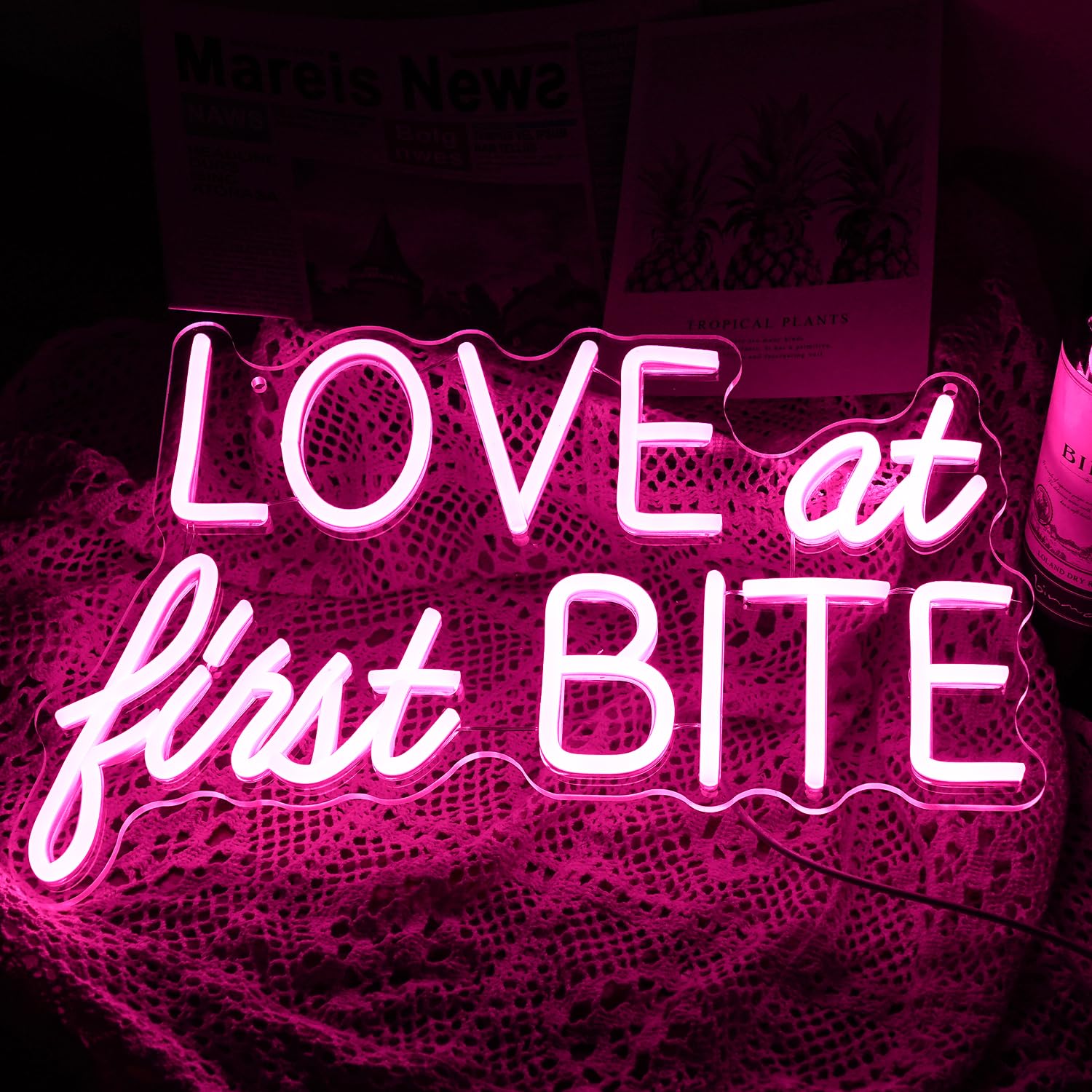 GNVETZLL Neon Sign LED Pink Love At First Bite Wall Art 15.7inx10.2in for Bedroom Bar Pub Party
