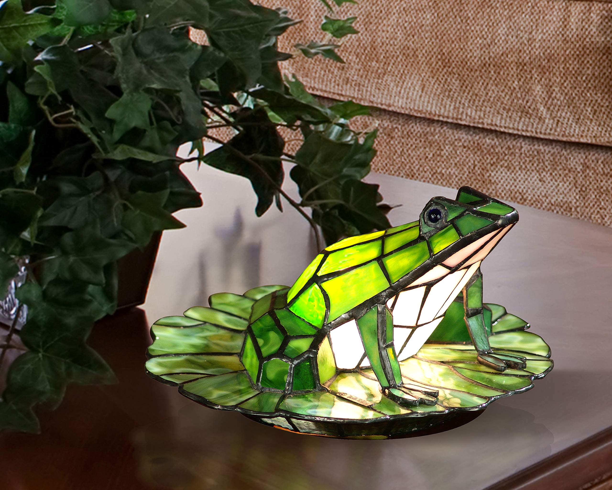 Dale Tiffany Frog Lily Accent Lamp, Glass, Model TA101231, 7.5x12x12 inches, Green