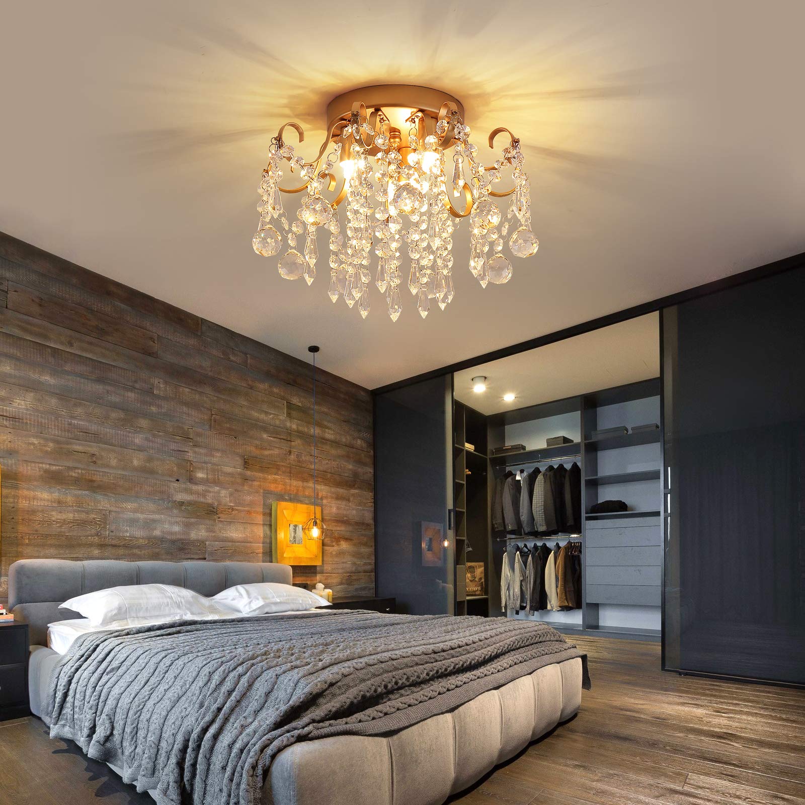 Q&S Small Chandelier - Modern Gold Mini Crystal Ceiling Light Fixture, 3 Lights, G9, for Bedroom, Hallway, Entryway