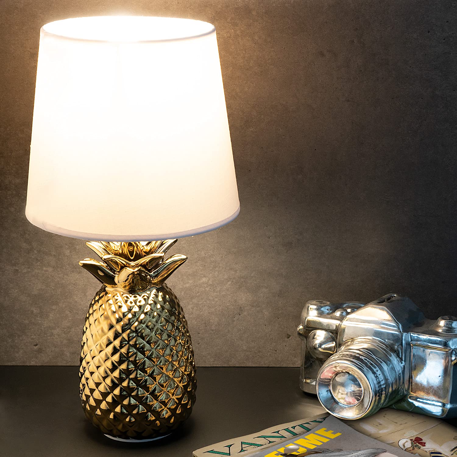 Navaris Gold Pineapple Table Lamp - Mini 13.8" Ceramic Base with E12 Socket - Metallic Gold & White Shade