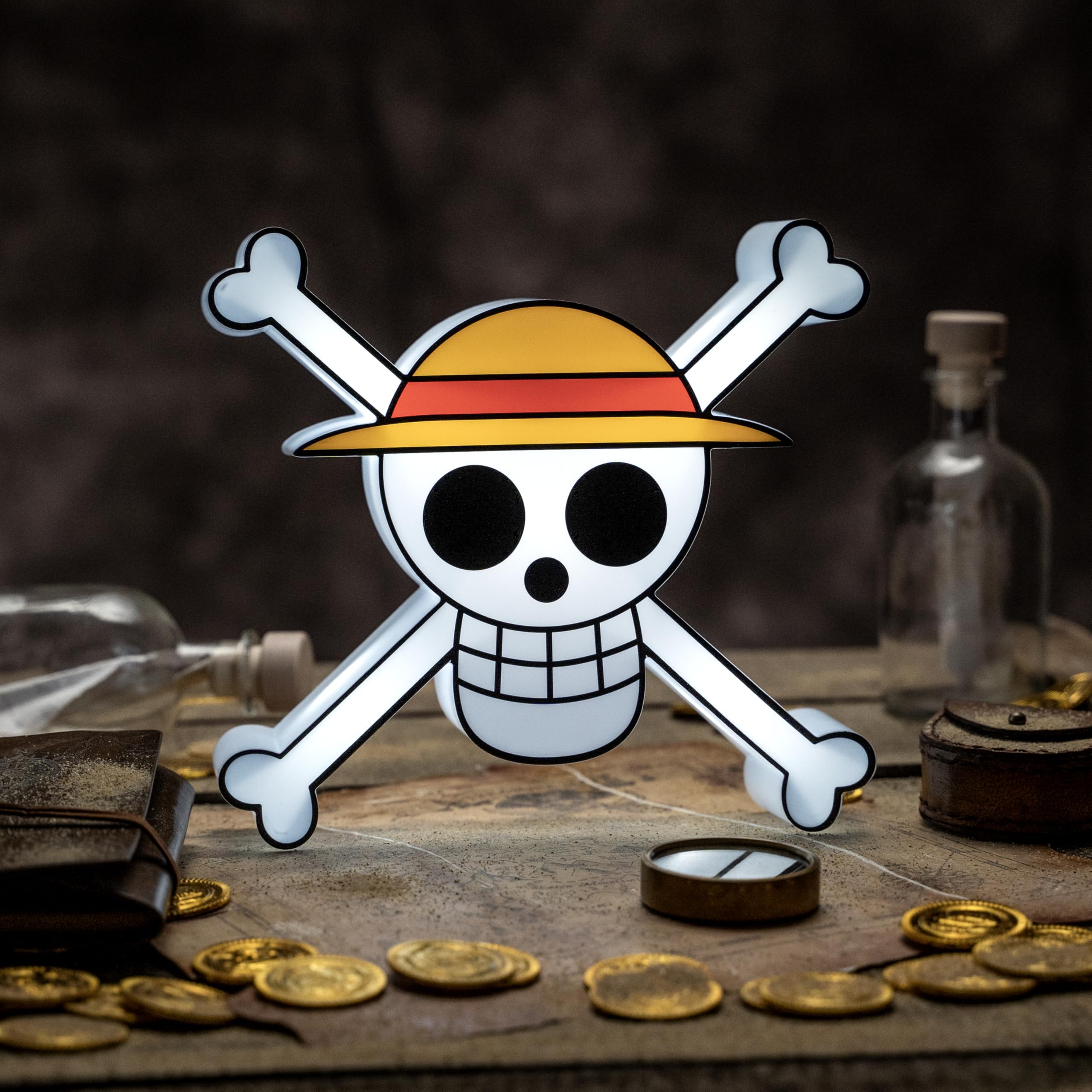 ABYSTYLE One Piece LED Lamp, Portable 3D Straw Hat Jolly Roger, 7.8"x2"x8.3", White/Yellow/Red/Black, Model ABYLIG