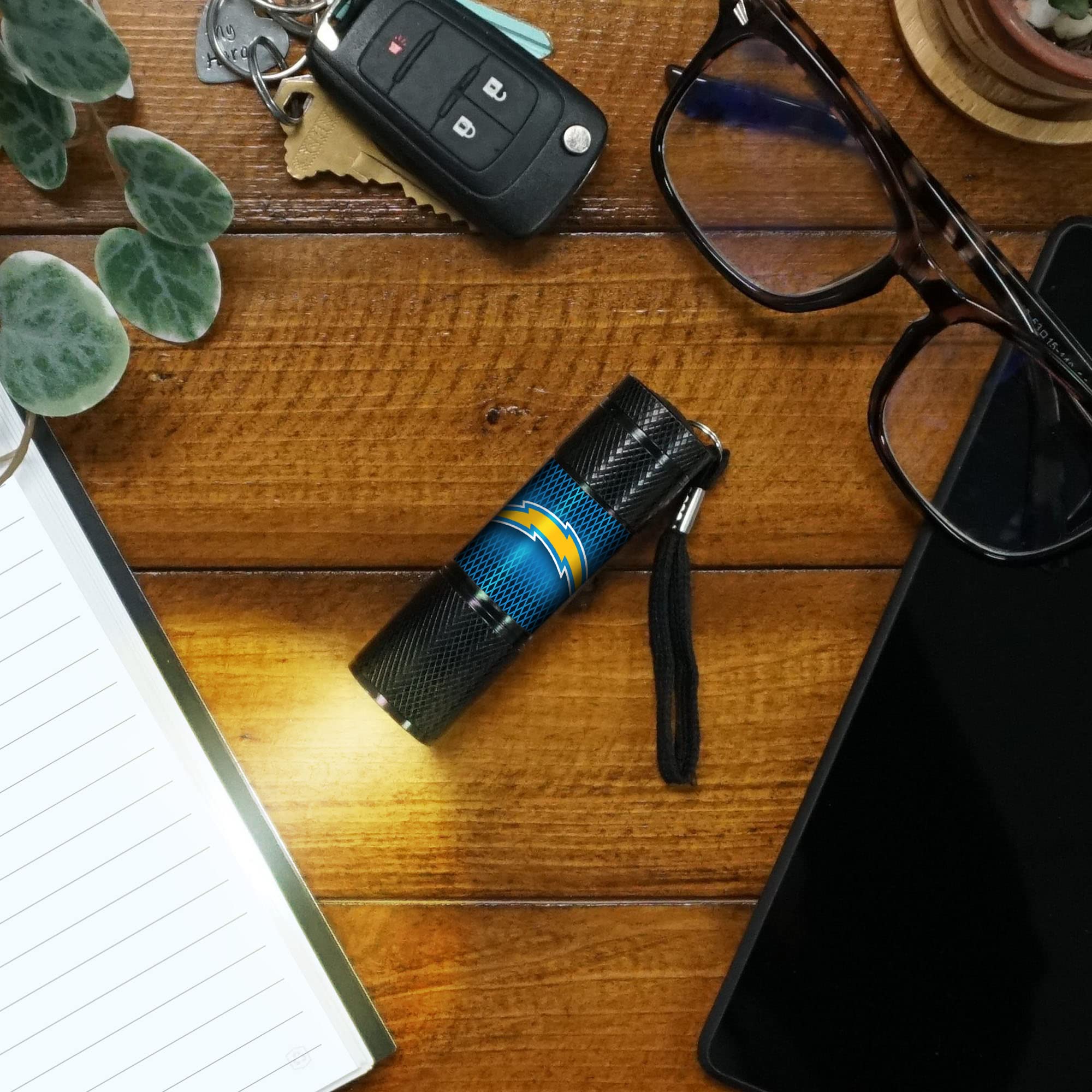 FANMATS LED Pocket Flashlight - Aluminum, 3.5in. X 1in., Black, Model 62322