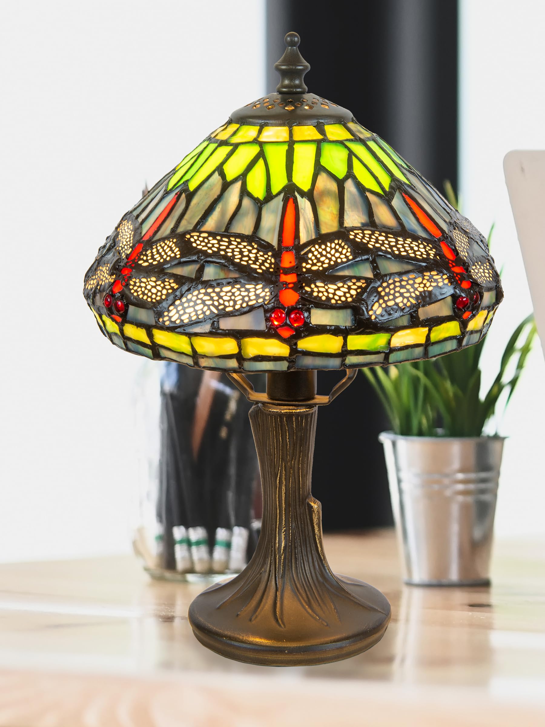 Dale Tiffany Accent Table Lamp, One Light, Antique Brass, 8.00 inches, Model 7601/521, Glass Shade