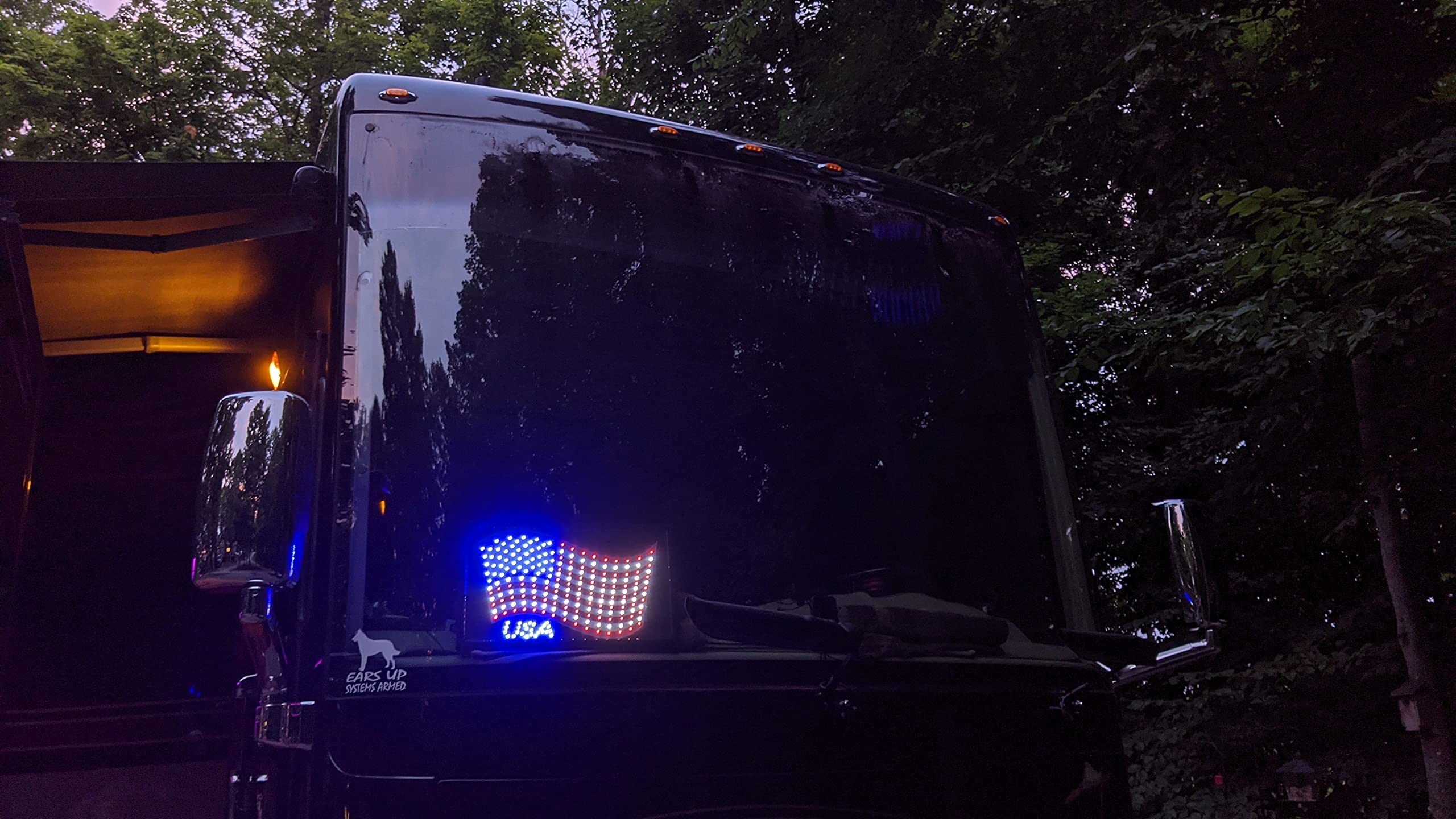 EEZ RV Products LED American Flag Sign - 21.5"x13" Nylon, Flashing Holiday Decoration, RV Window Decor