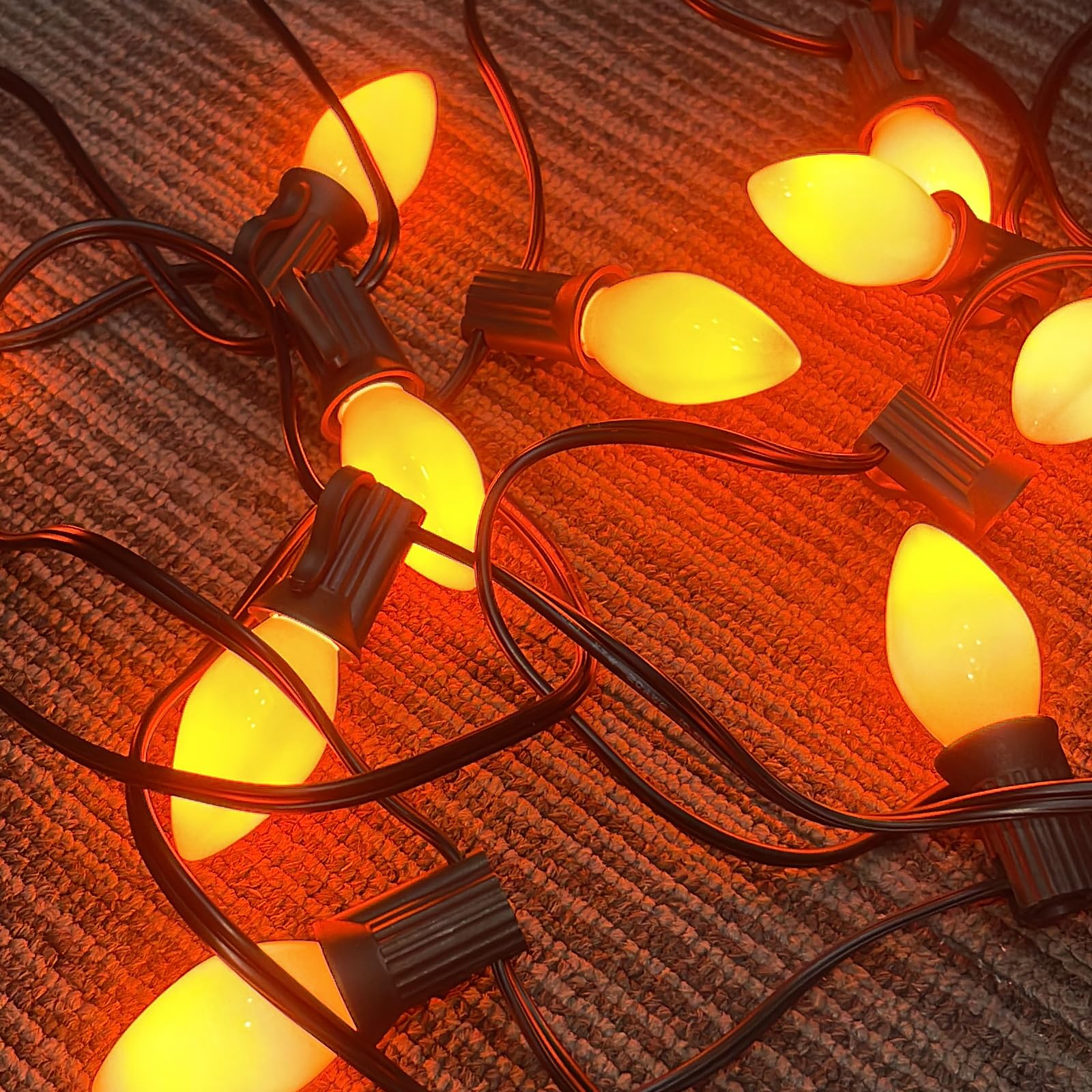 25 Pack Halloween Orange Light Bulbs, C7 Incandescent Replacement Bulbs For Indoor Outdoor Patio Halloween Christmas Party Strin