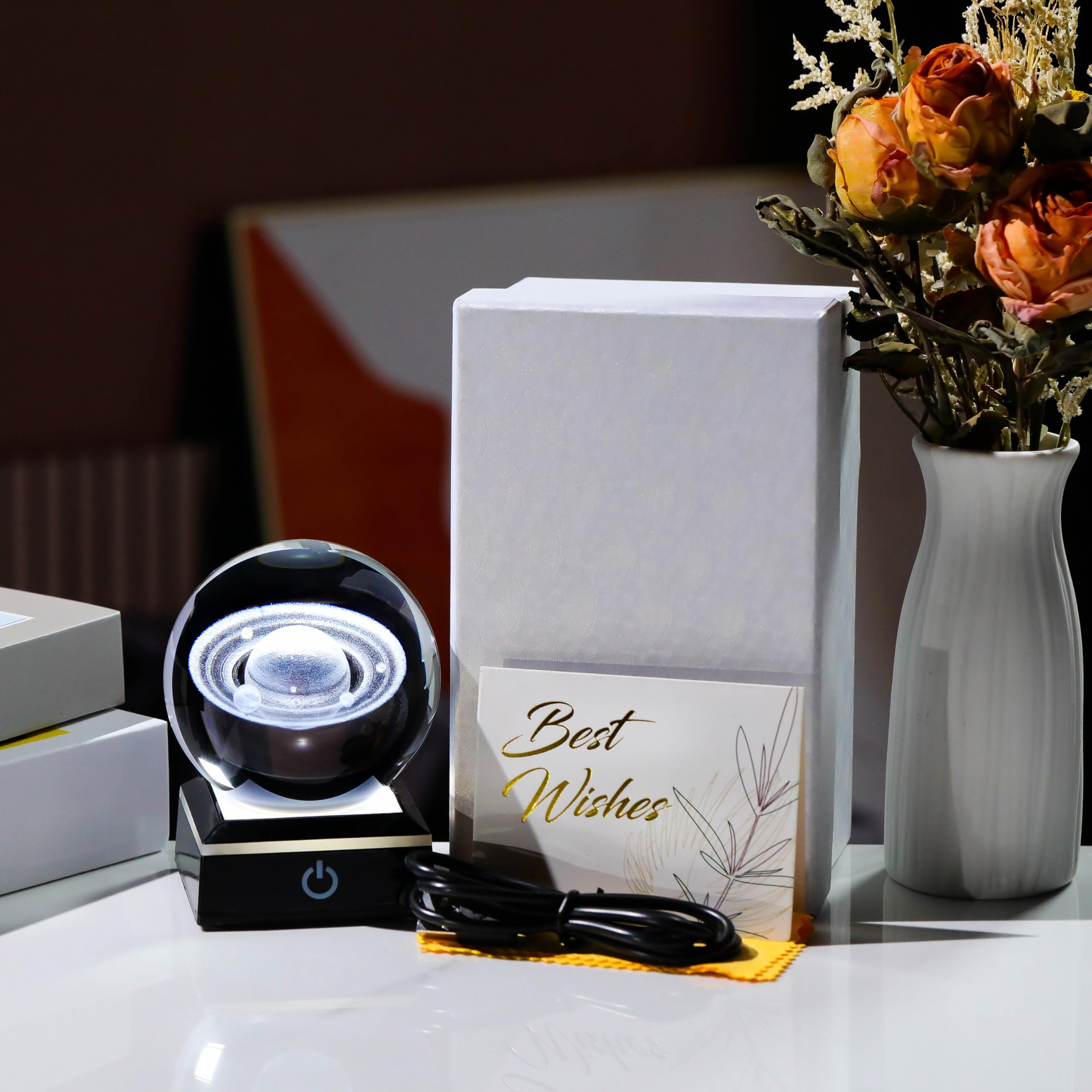 Qianwei 3D Saturn Crystal Ball Night Light Laser Engraved Glass Planet Sphere Gifts Crystal Solar System Saturn Model Decor Spac