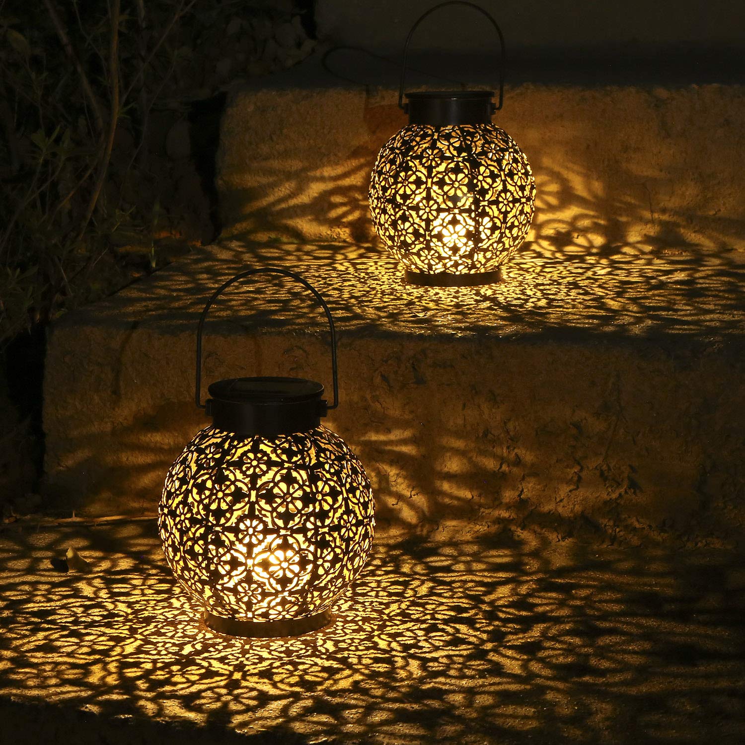 Tomshine Solar Lanterns Outdoor Hanging Lights Metal Waterproof 2 Pack Bronze