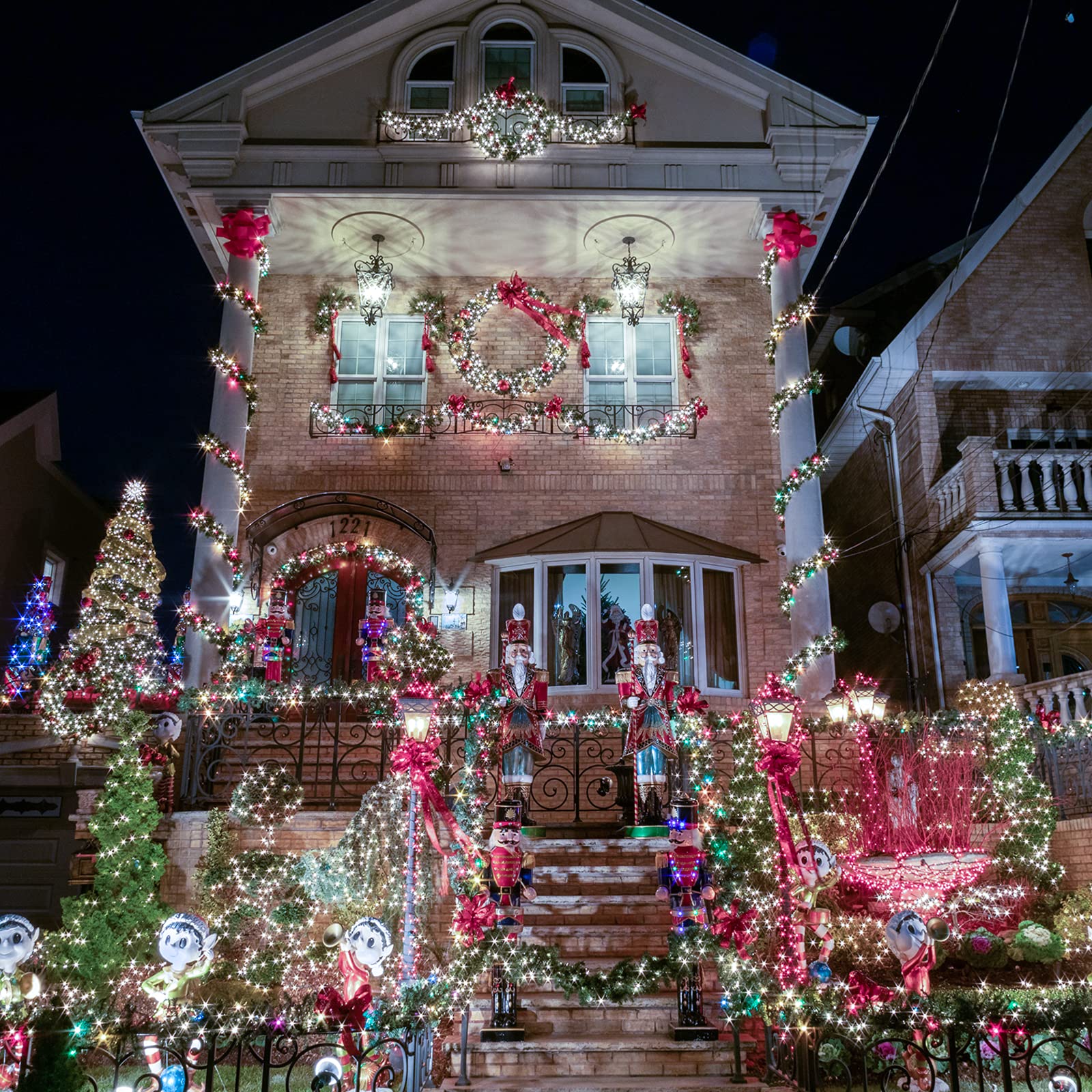 iShabao LED Christmas Lights, 500 LED, 174ft, Waterproof, Green Wire, White, Model LED0823500