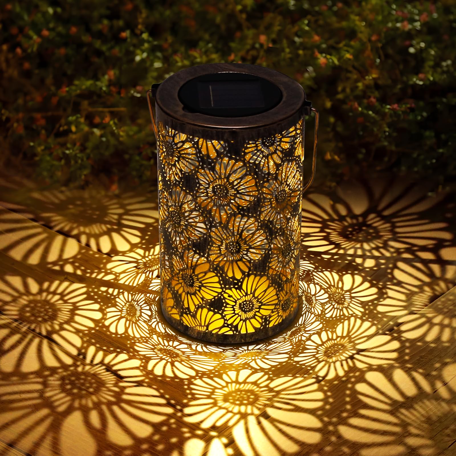 Solar Lanterns Outdoor Waterproof Hanging Daisy Solar Powered Lights Metal LED Garden Decor Gifts for Women Table Lamp Home Deco