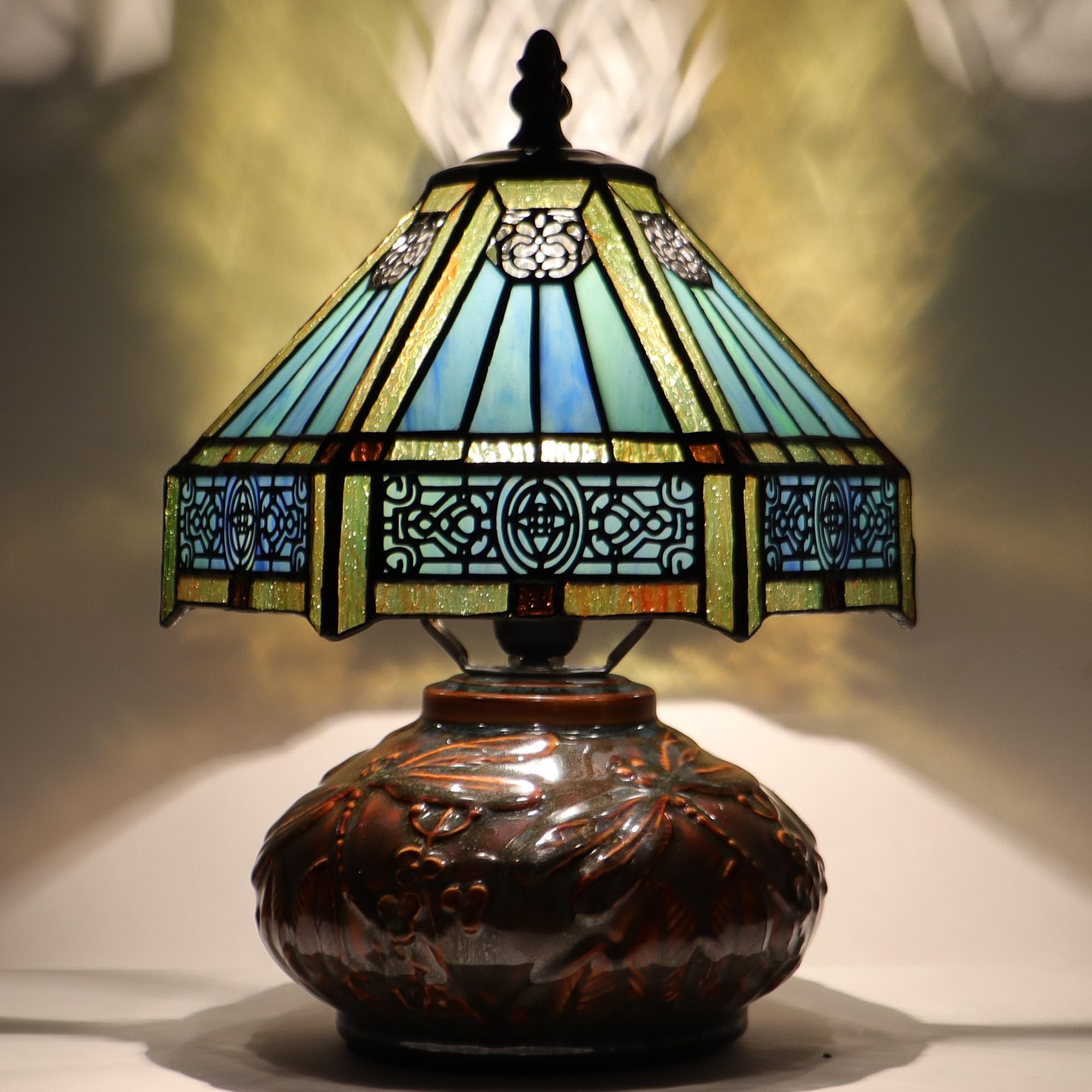HZYFFYU Small Tiffany Table Lamp Mini Mushroom Stained Glass Lamp Memory Sympathy lamp 8X11 Inch (Hexagon Mission Style)
