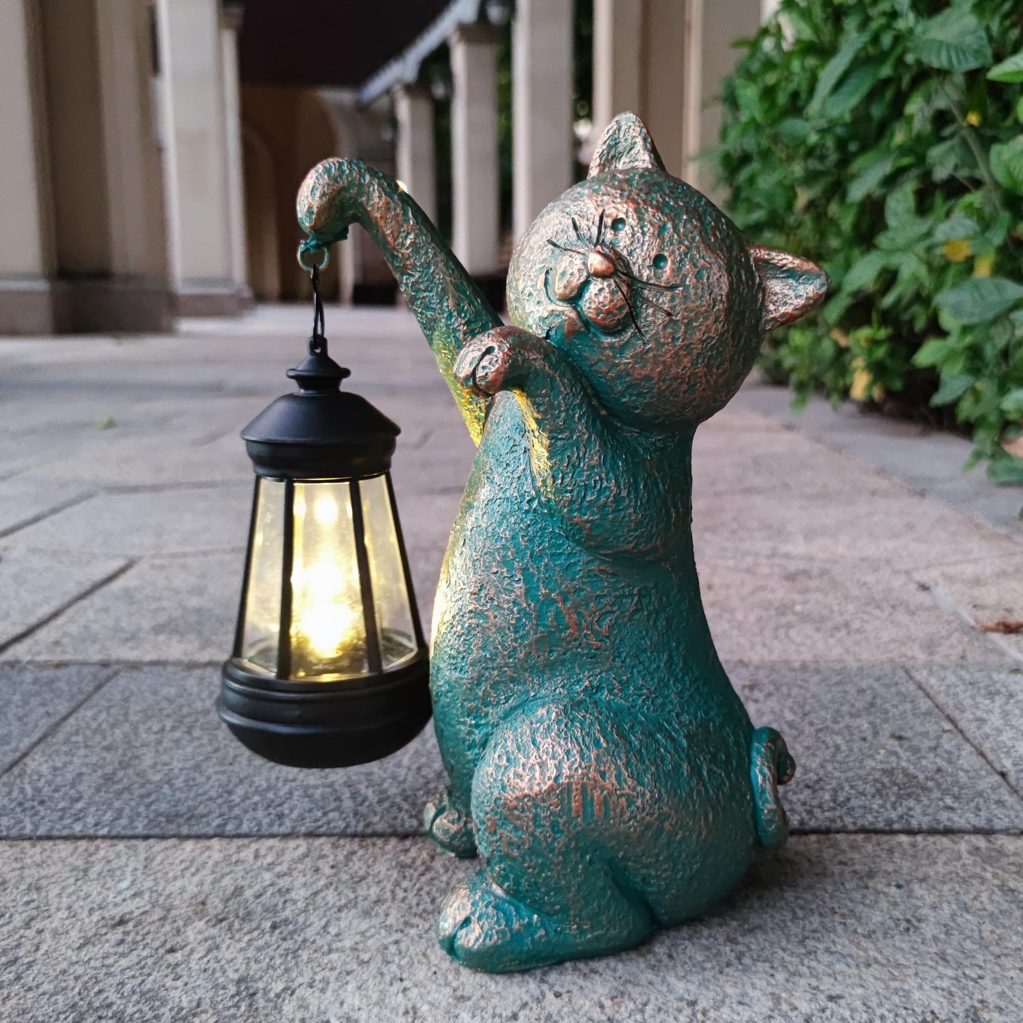 JOYBEE Garden Statues Cat with Solar Lantern Outdoor Decor-Cat Solar Figurines Lights Decorations for Patio Yard Lawn Ornaments-