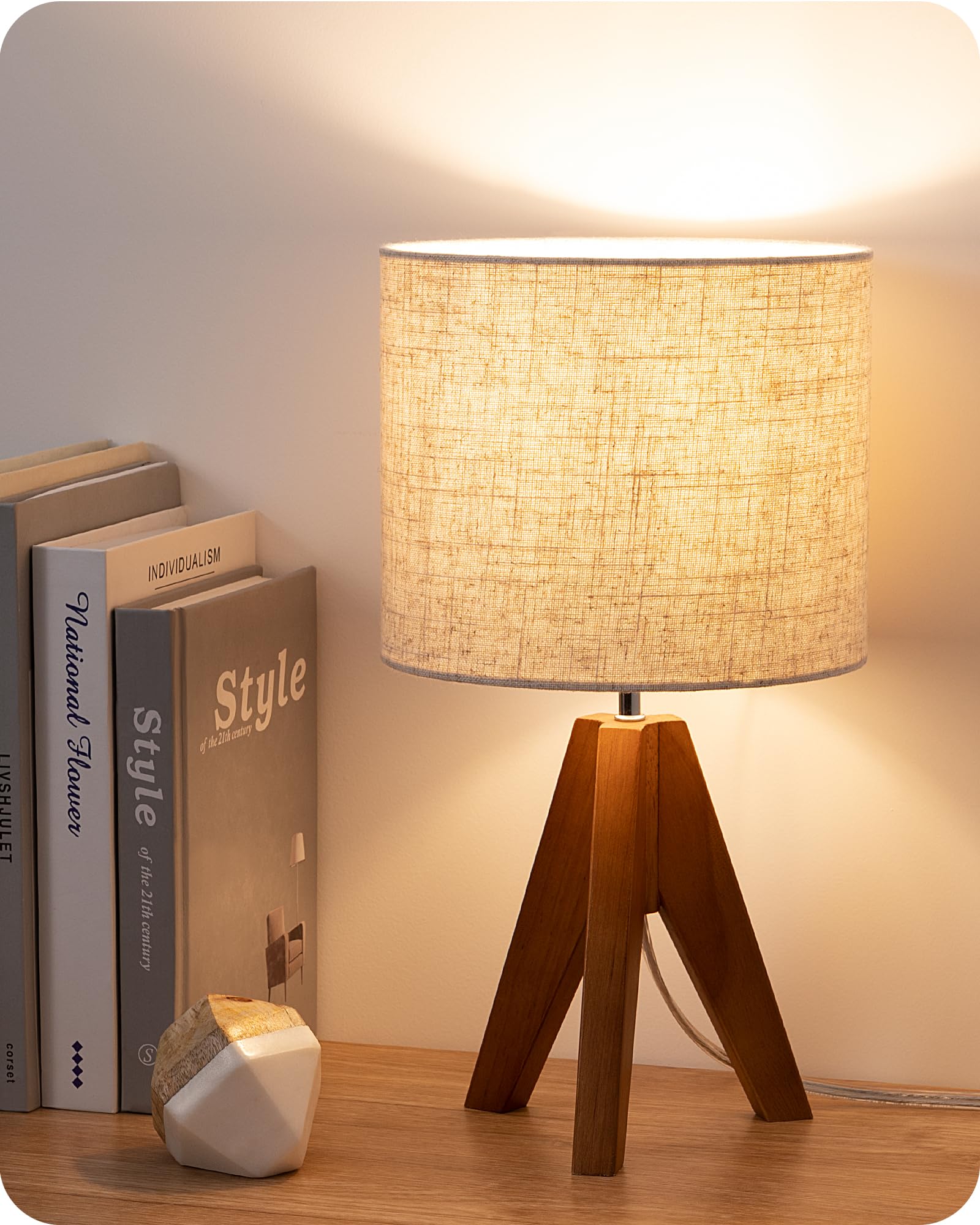 EDISHINE Tripod Table Lamp, Small Cute Bedside Lamp with Linen Beige Lampshade, Nightstand Lamp for Nursery, Bedroom, Kid Room, 
