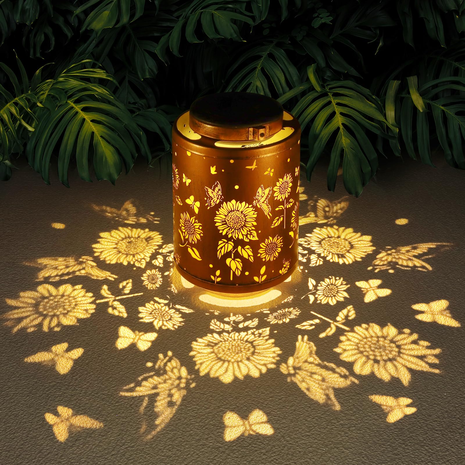 Solar Outdoor Lanterns, Butterflies Garden Decor Led Light Hanging Waterproof Solar Metal Lantern Christmas Gifts For Women Mon Grandma Sunflower Solar Lights Outdoor Decoration For Patio Pathway Yard