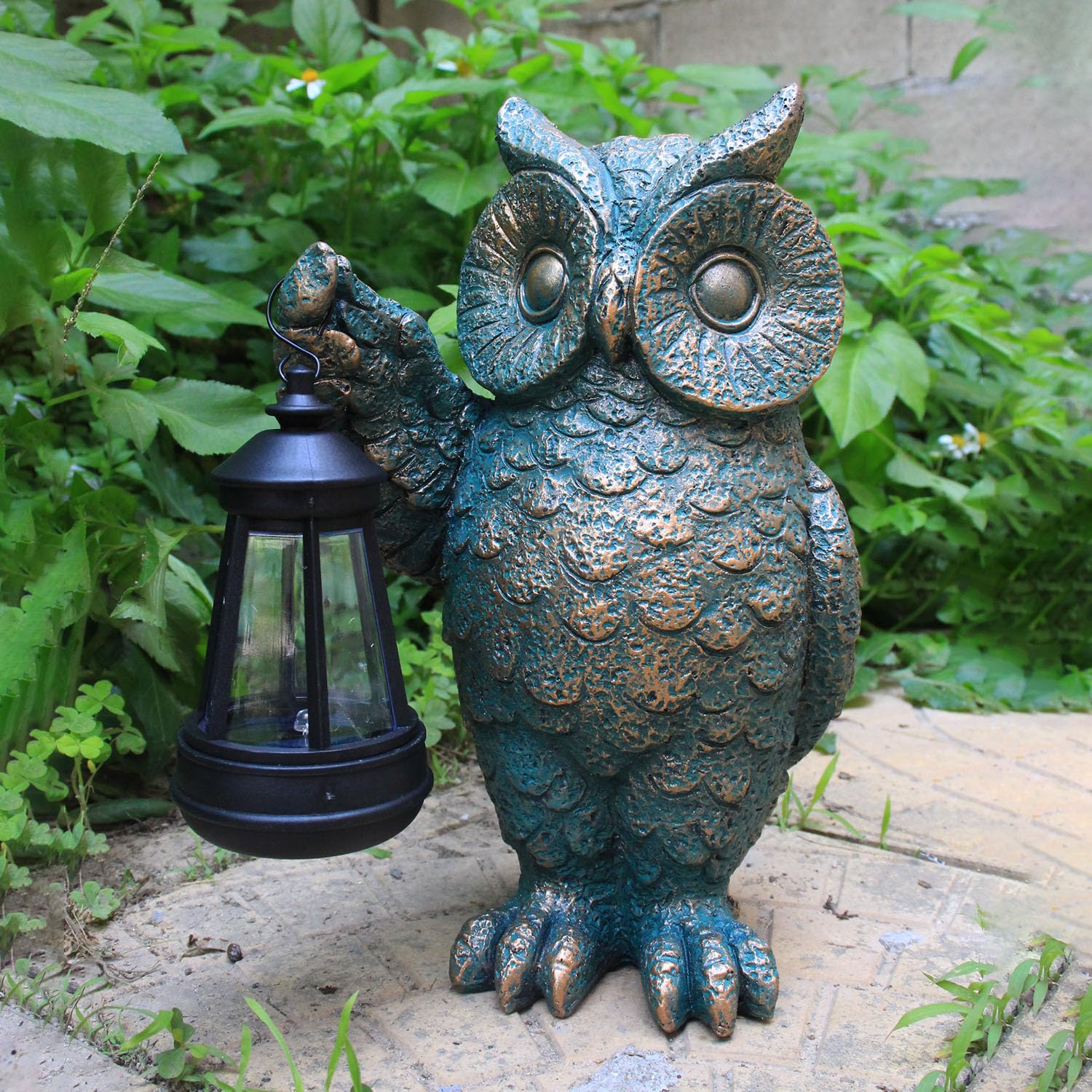 Garden Statues Outdoor, owl Figurines Decorated with Solar Lights, Unique Christmas Birthday Gifts for Moms, Grandmas, Women, Wi