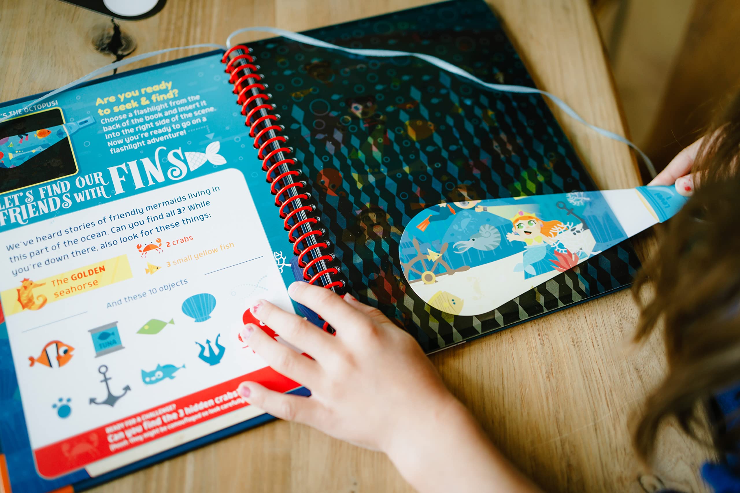 Chuckle & Roar - Flashlight Seek & Find - Engaging Puzzle Solving For Toddlers - Great Game For Young Learners - Travel Ready - Ages 3 And Up