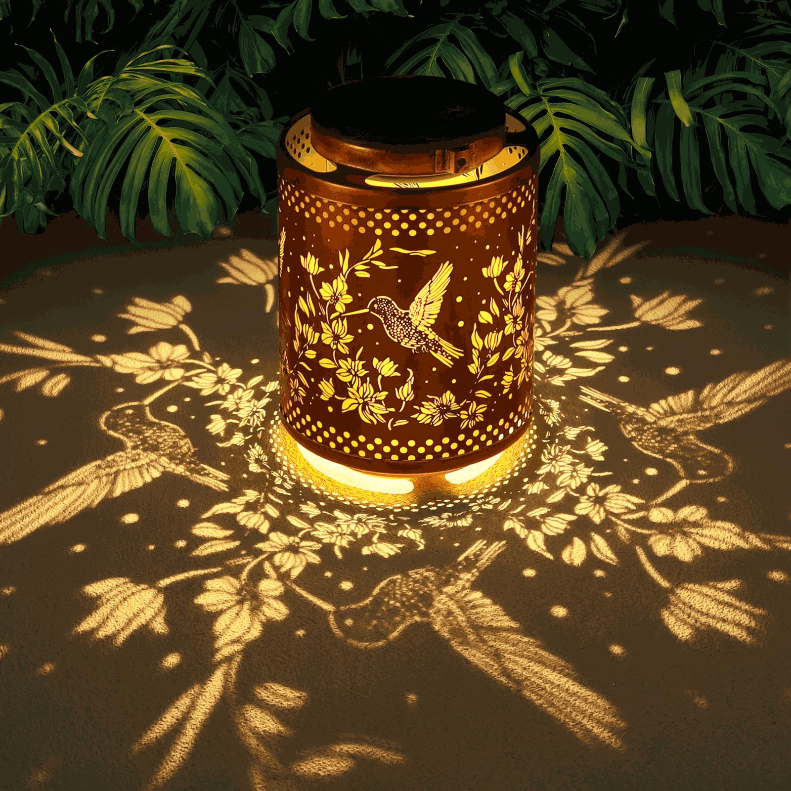Hummingbird Solar Lanterns Garden Decor Birthday Gifts for Women Mom Grandma Metal Hanging Solar Lights Waterproof Outdoor Decor