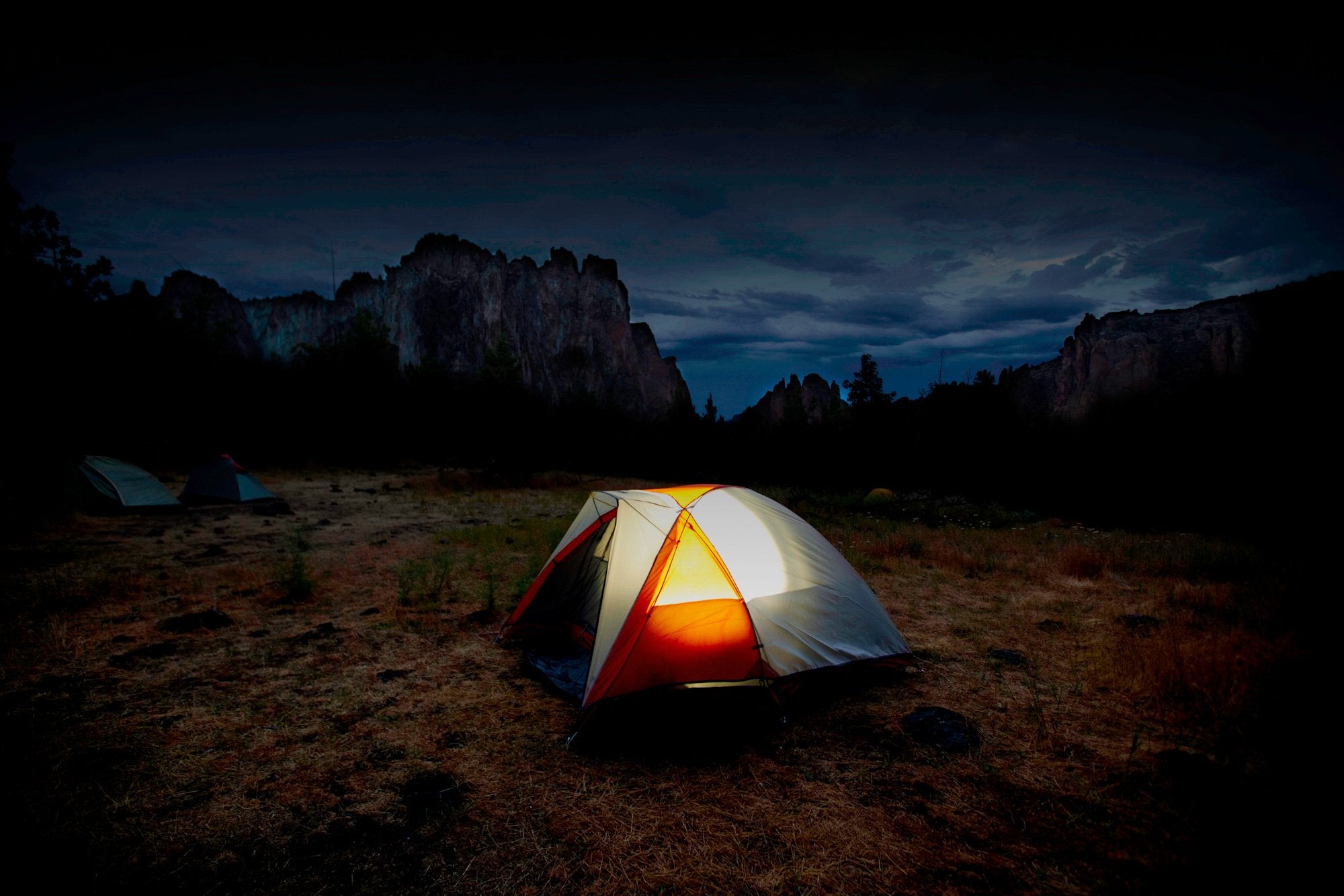 Ledlenser, P5R Rechargeable Flashlight, High Power Led, 420 Lumens, Light For Home, Camping, Tactical, And Emergency Use, Floati