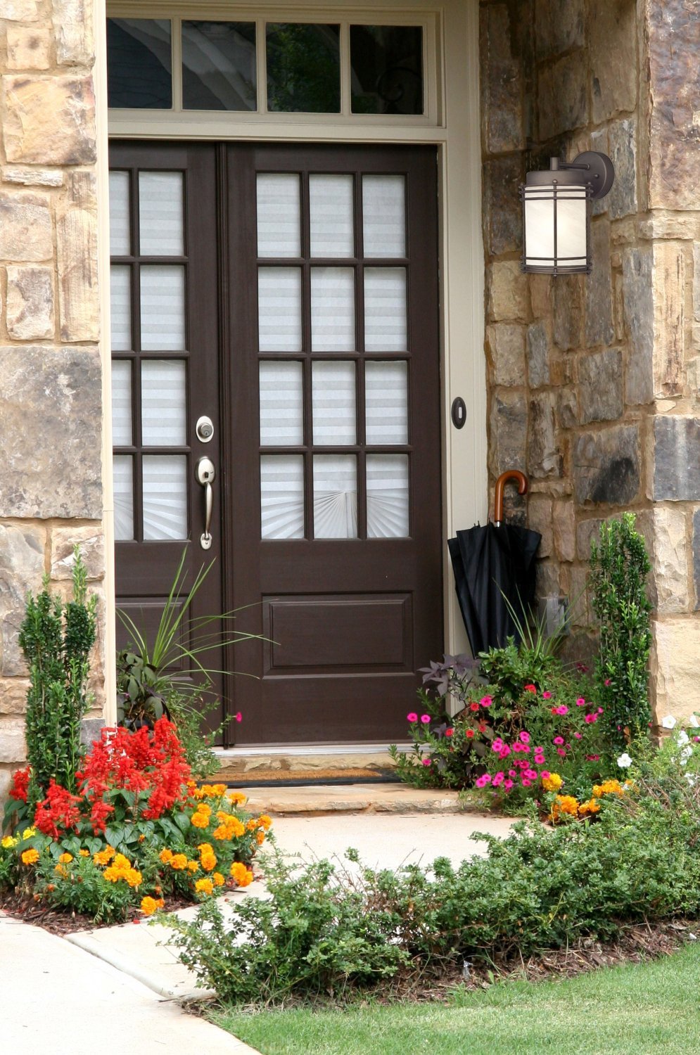 Westinghouse 6230700 Parksville One-Light Outdoor Wall Lantern, Oil Rubbed Bronze Finish With White Alabaster Glass