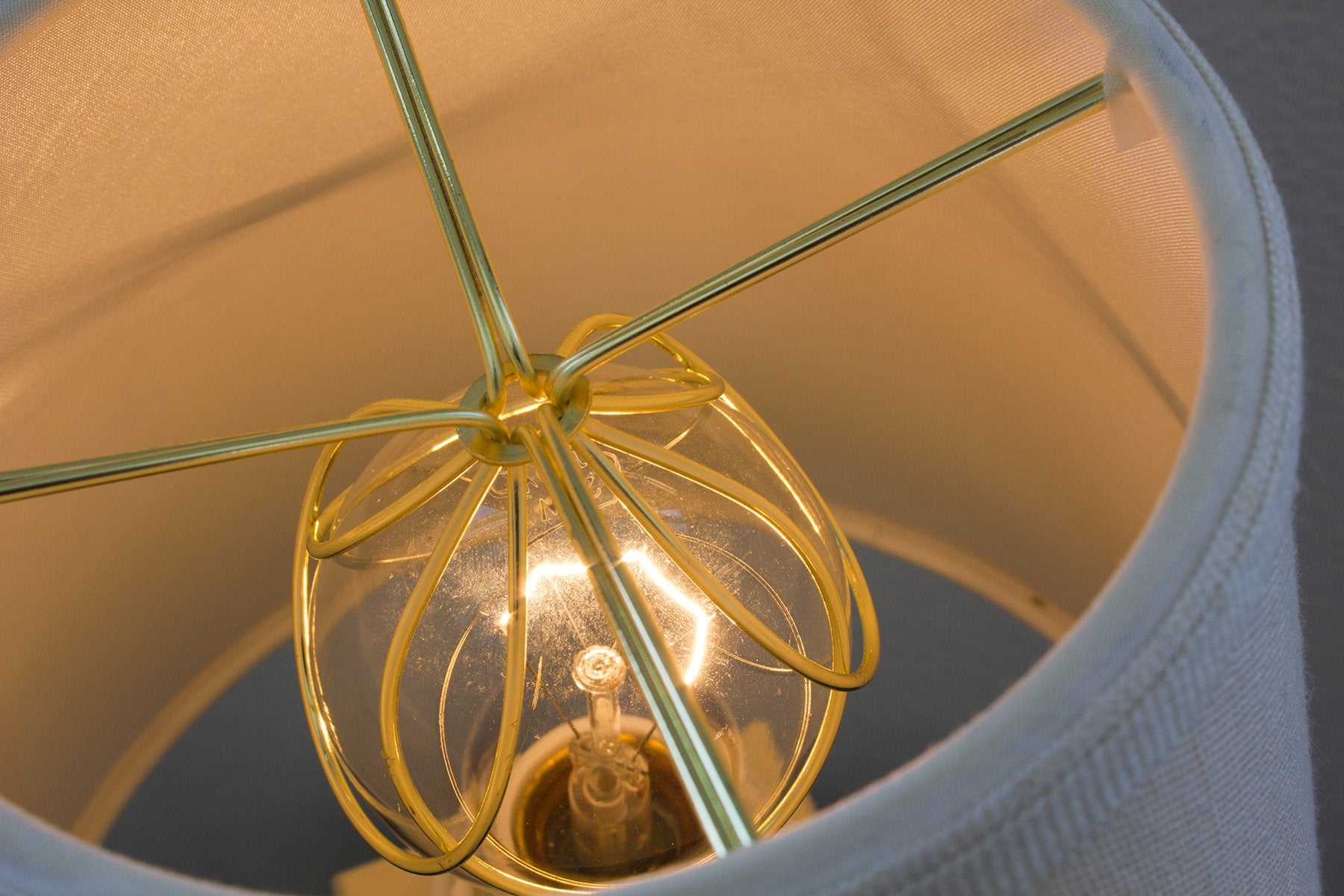 Homeconcept Clip-On Lampshade - 5X8X7 Light Oatmeal Fabric, Hardback, Fits Edison Bulbs, Model 050807Ehlo