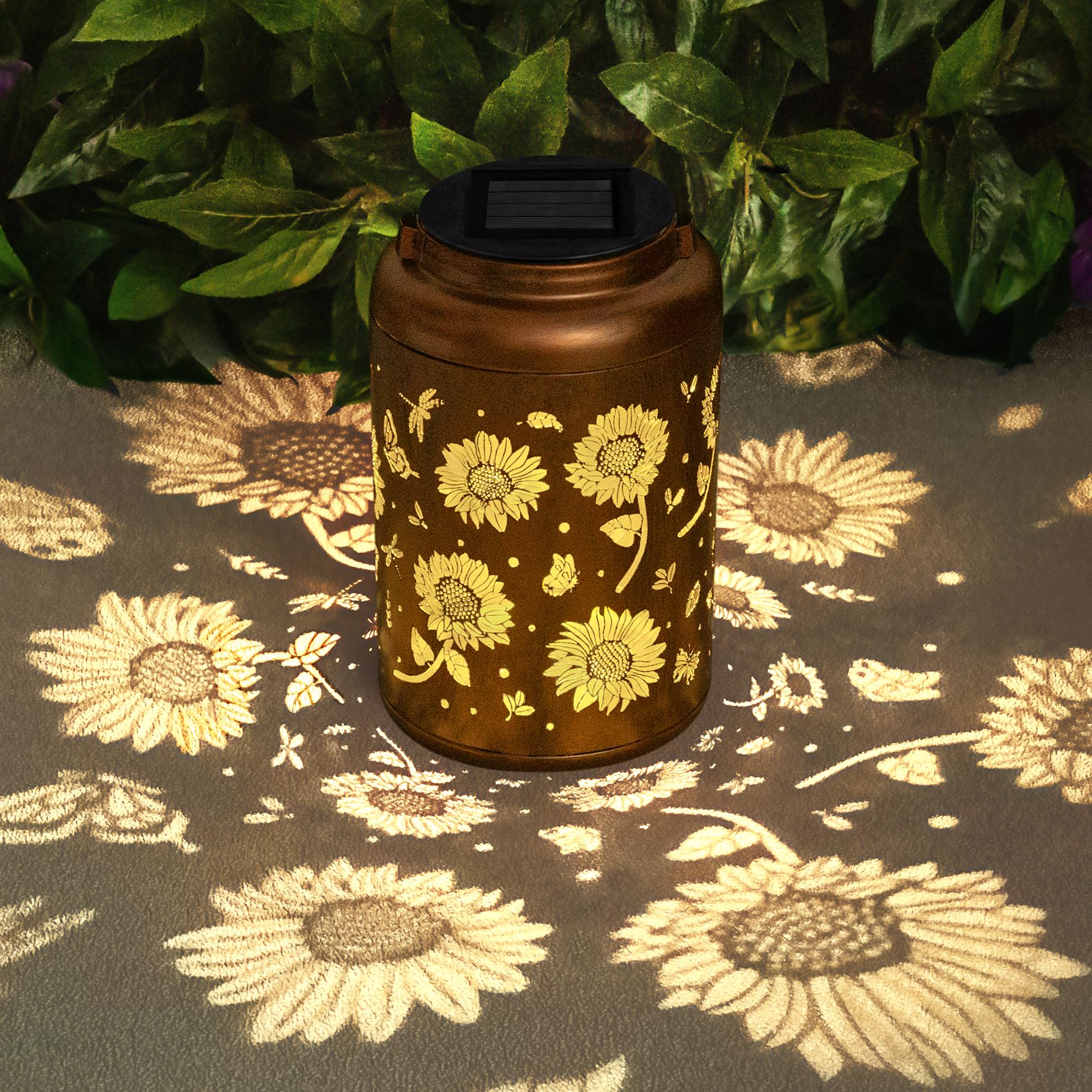 Christmas Sunflower Gifts for Women, Mom, Sunflower Solar Lanterns Outdoor Waterproof, Metal Hanging Solar Lights Outdoor Christ