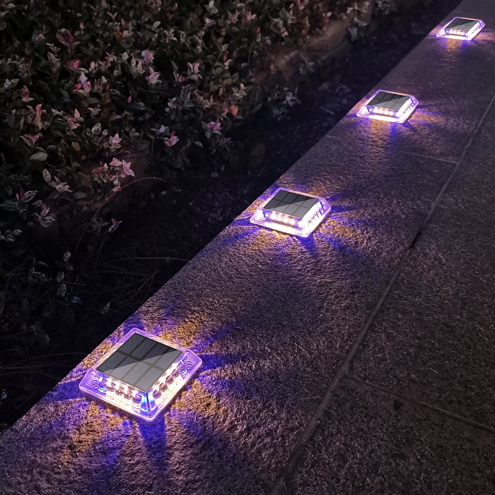Lacasa Solar Deck Lights, 4 Pack 30LM LED Dock Lights Outdoor Solar Powered Step Lights IP68 Waterproof Auto ON/Off for Garden S