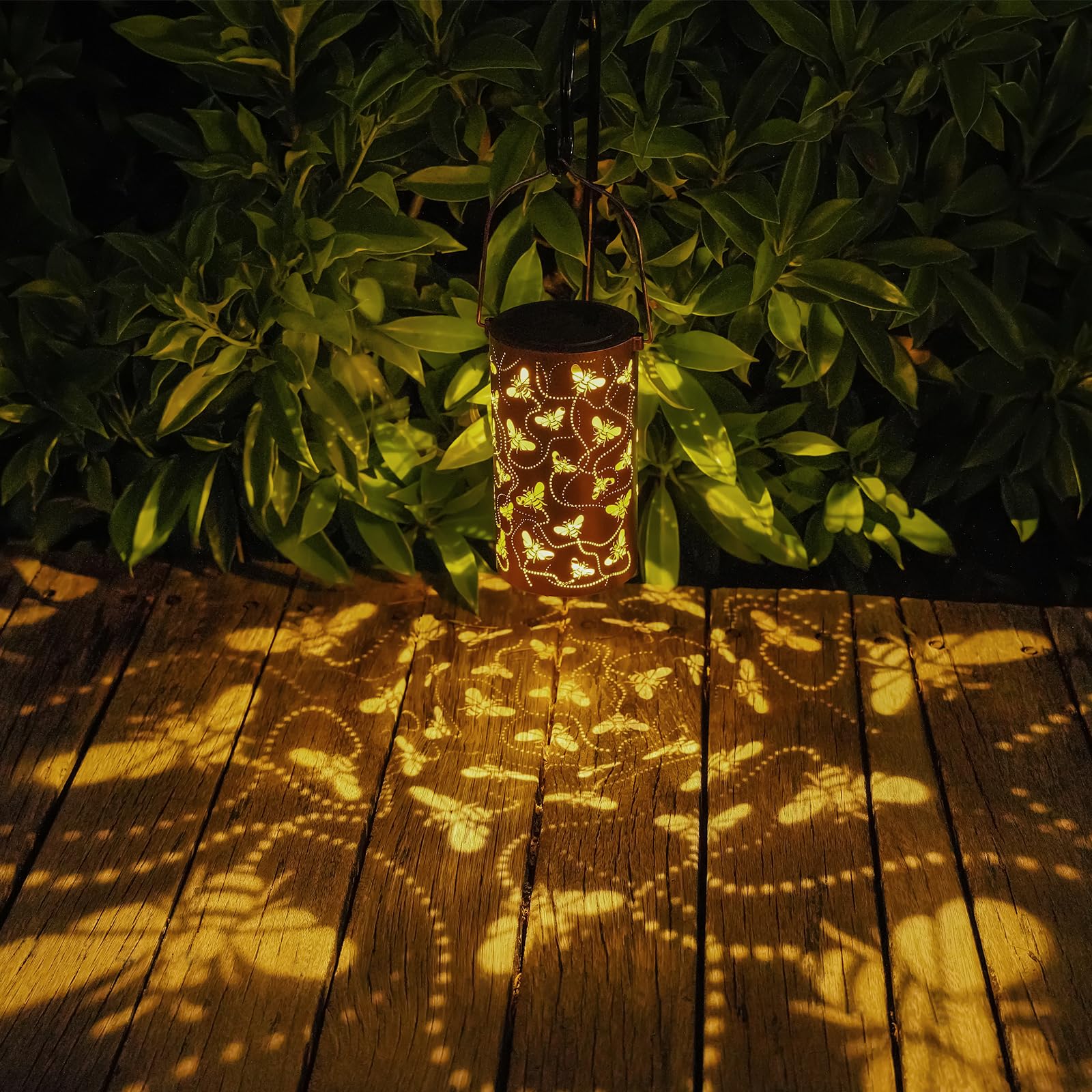 Solar Honeybee Lanterns Outdoor Hanging Decor Lantern,Waterproof Hollow Out Retro Metal Decorative Garden Light,Graceful Decorat