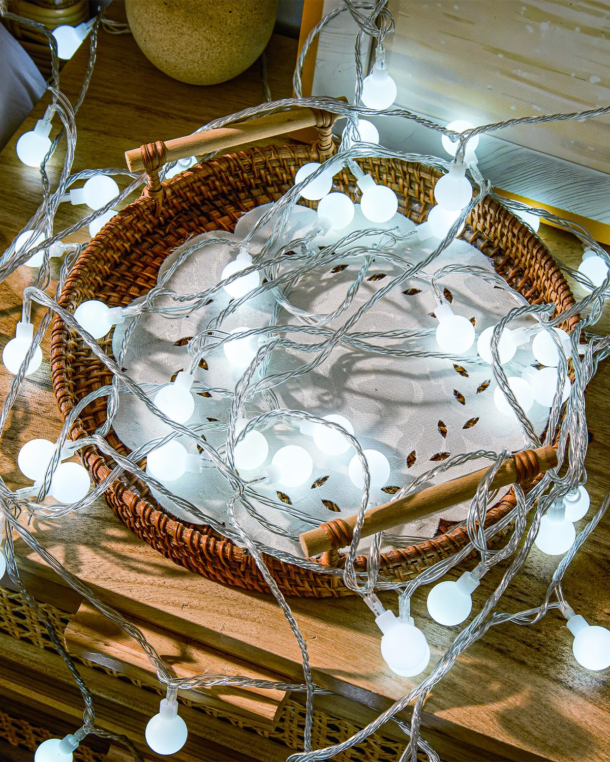 JOLYMOLY Globe String Lights 100 LED Fairy Lights 59ft Plug-in Cool White Model YG-BP03M400L01