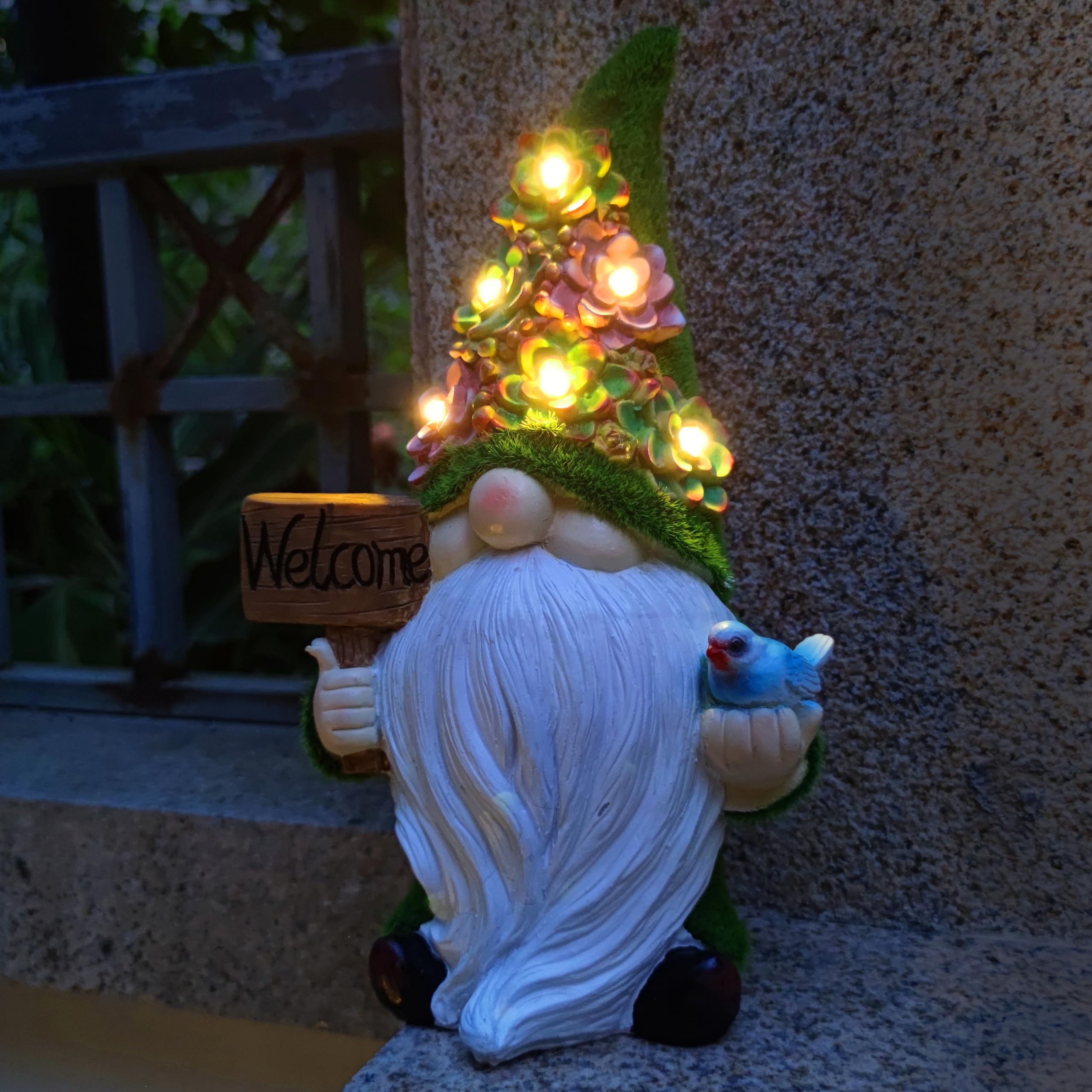 Vioyouns Solar Gnomes Garden Statues Resin Gnome Figurine Holding Welcome Card And Bird With Solar Lights  Outdoor Gnomes Decorations For Yard Patio Lawn Porch  Garden Gifts