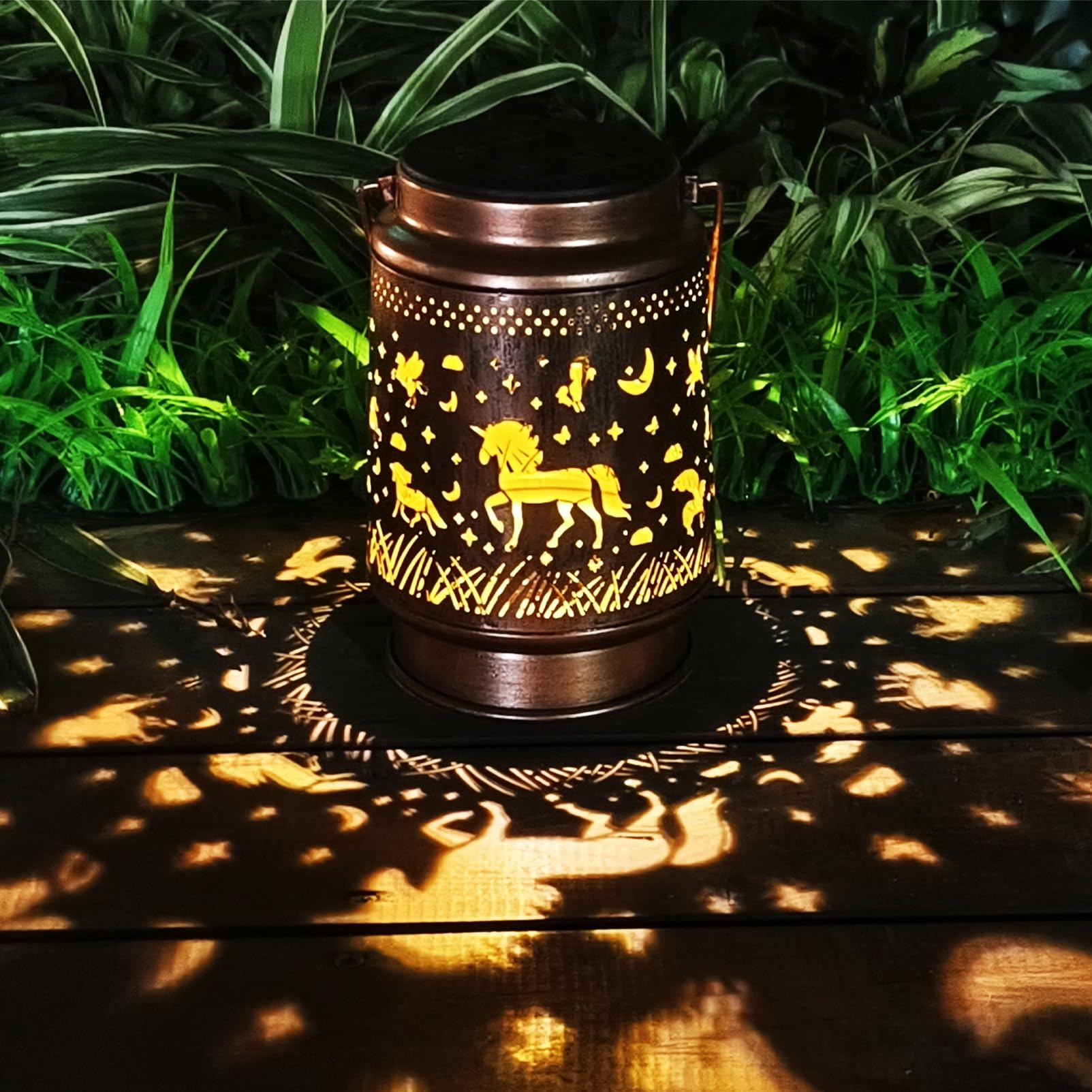Xugenxes Unicorn Solar Light Outdoor Metal Lantern, Waterproof Garden Decoration, Iron, Model 1, Color C