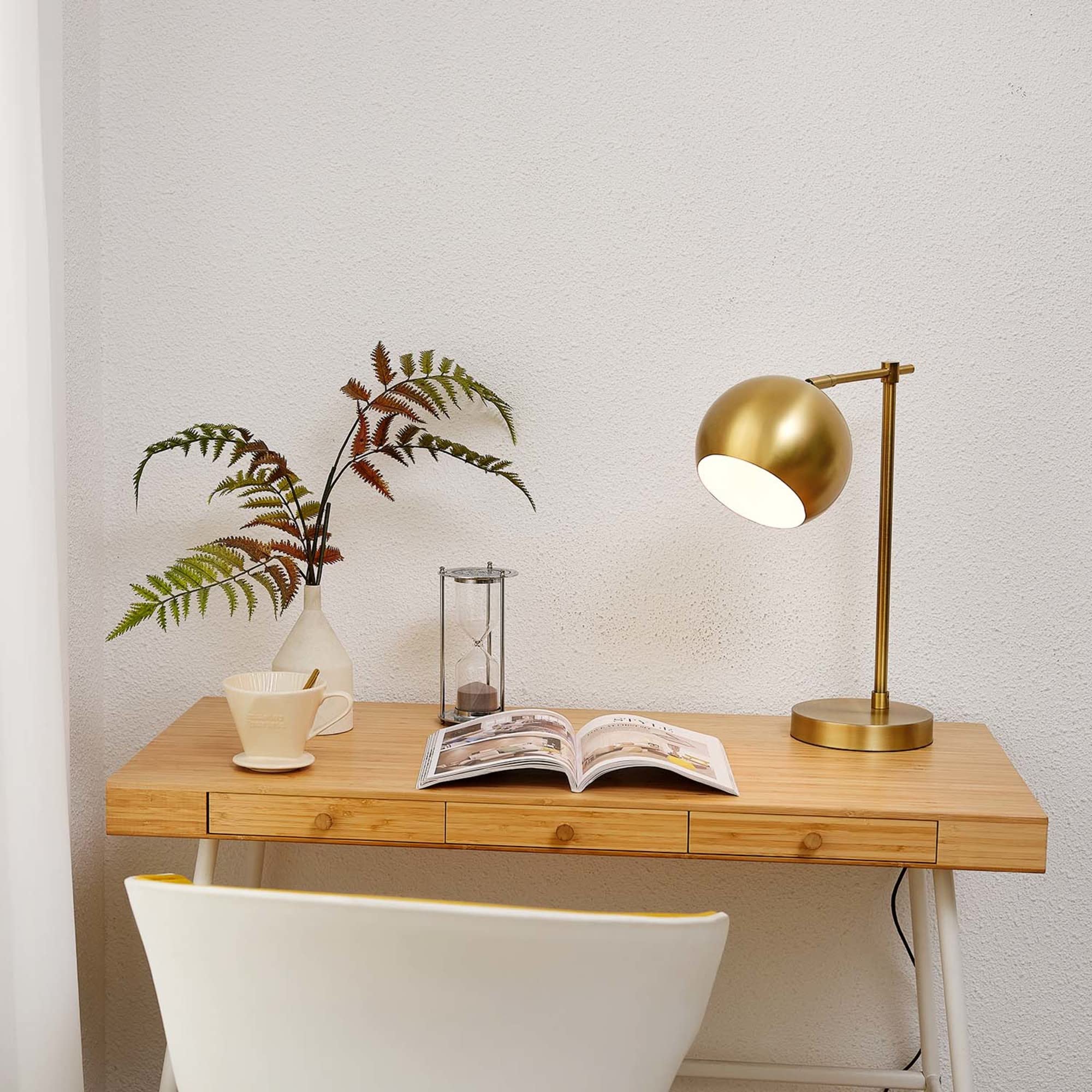 Globe Electric 52915 Molly Desk Lamp, 18" Matte Brass, Metal, Black Cord, LED Bulb Included