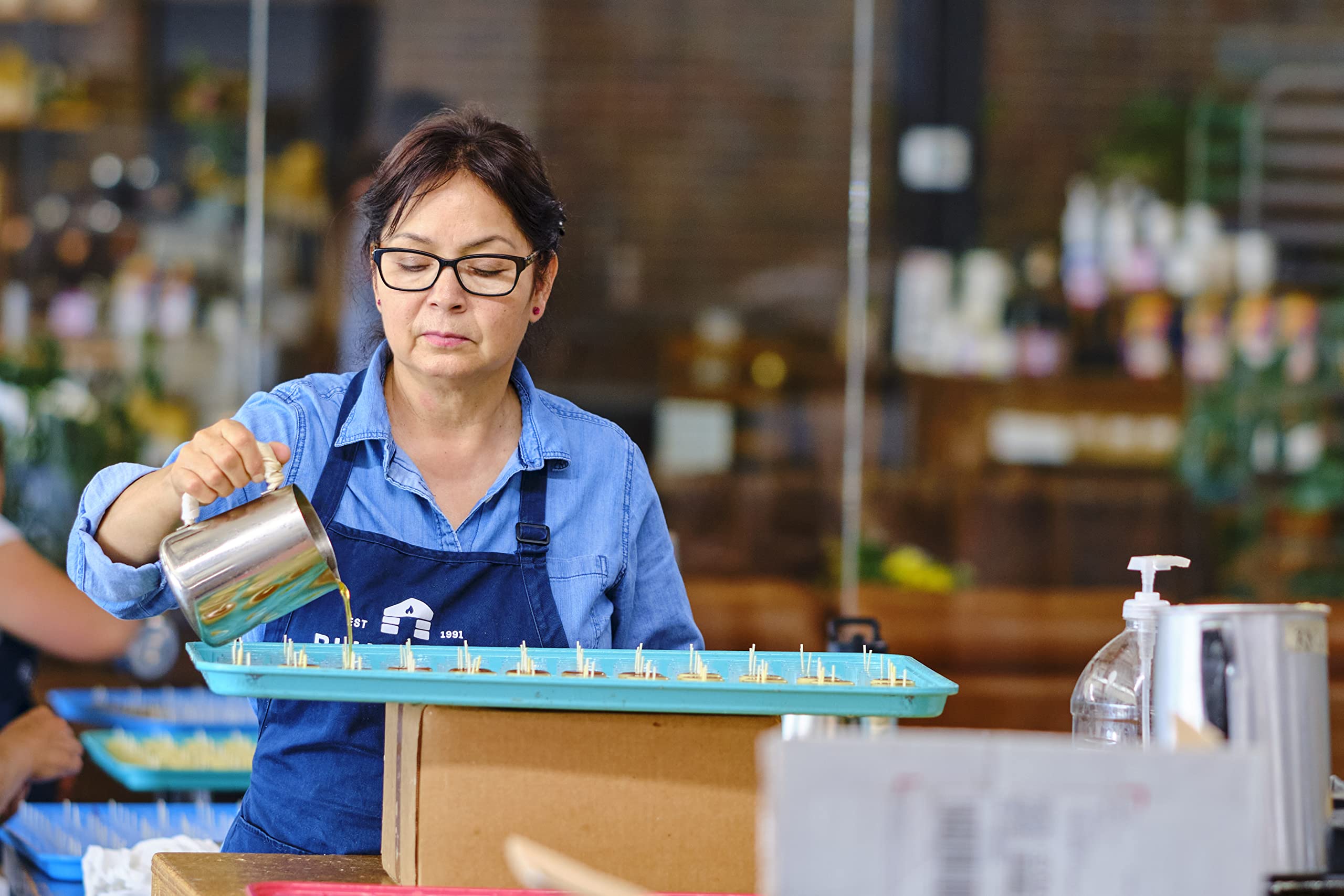 Bluecorn 100% Pure Beeswax Tealight Candles | Natural Beeswax Candles, Yellow Tea Lights Candles | Long Burn (4-5 Hours) | Soy, Paraffin, & Fragrance Free, Bulk 48-Pack