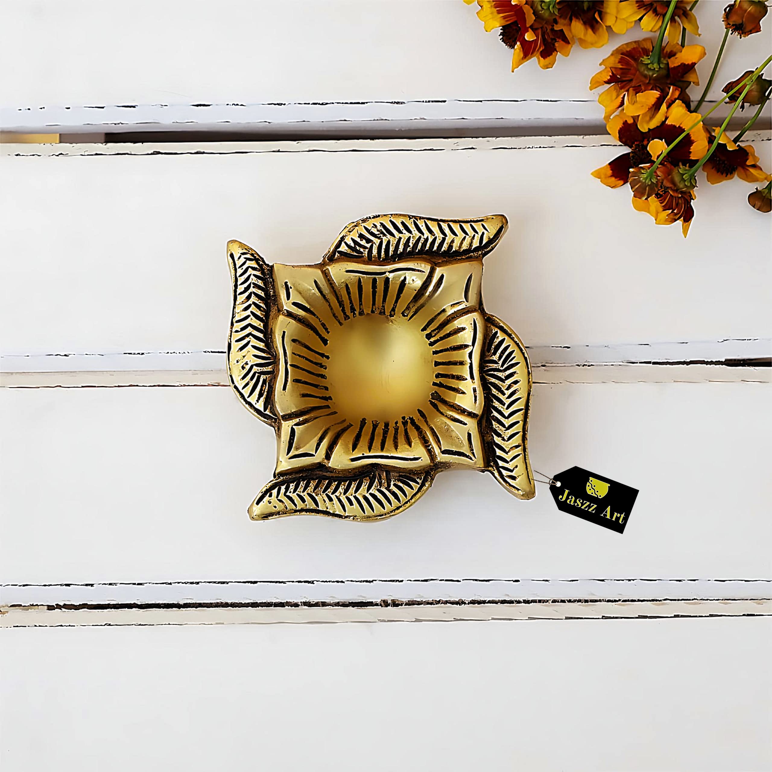 Jaszz Art Brass Diya (4 inches and 800g) Swastik Ethnic Design Handmade Curved Oil Wick Antique Kuber Deepak Lamp for Home Decor