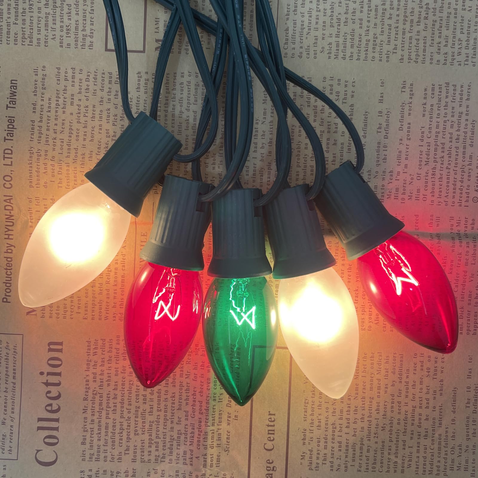 GOOTHY C9 Christmas Lights Outdoor, 25FT Vintage with 26 Clear Multicolor Bulbs, Red/White/Green Glass Decor