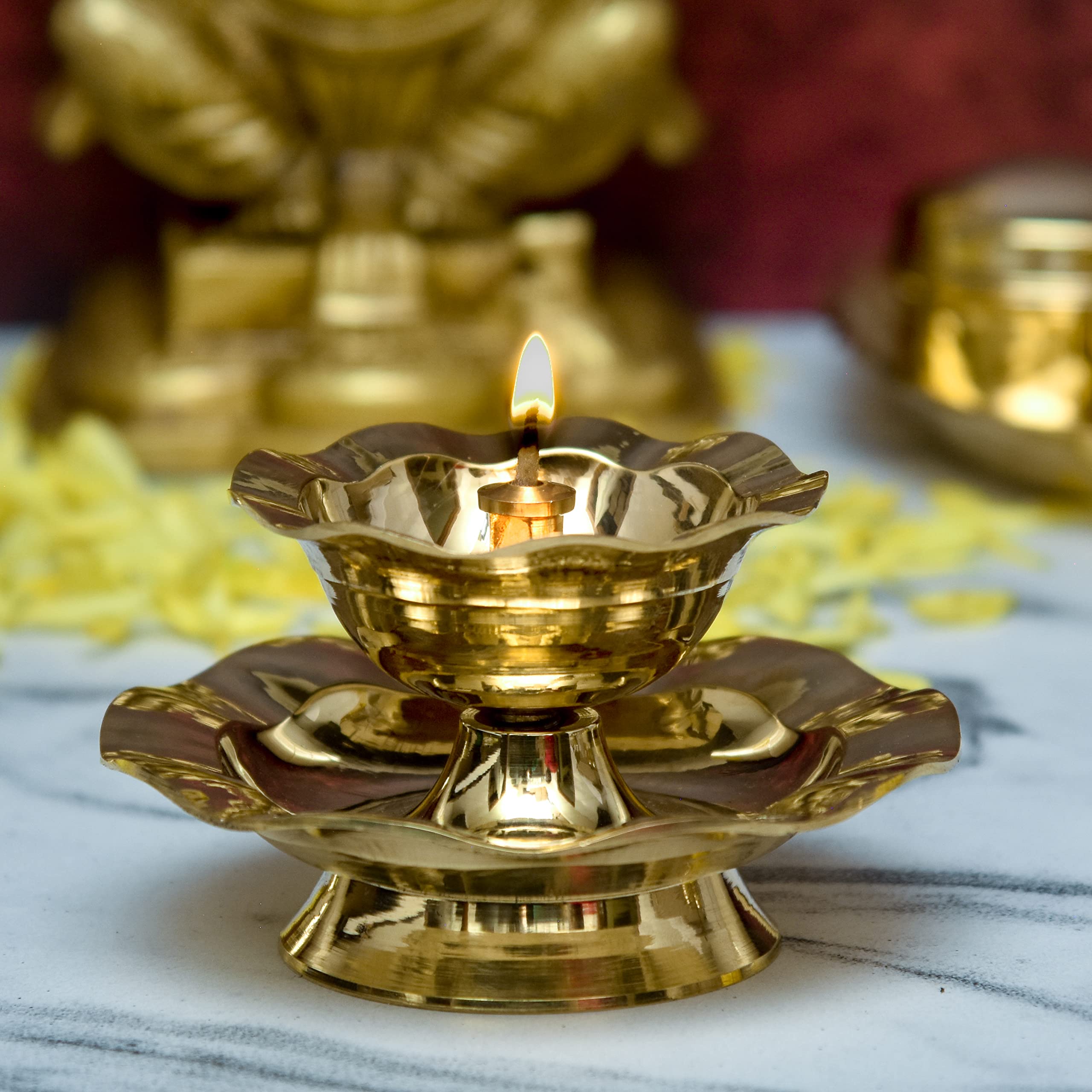 Bhimonee Decor Pure Brass Nanda Akhand Jyoth Table Diya, Plate Design , 2.3 inches , brass, Pack of 1 pc