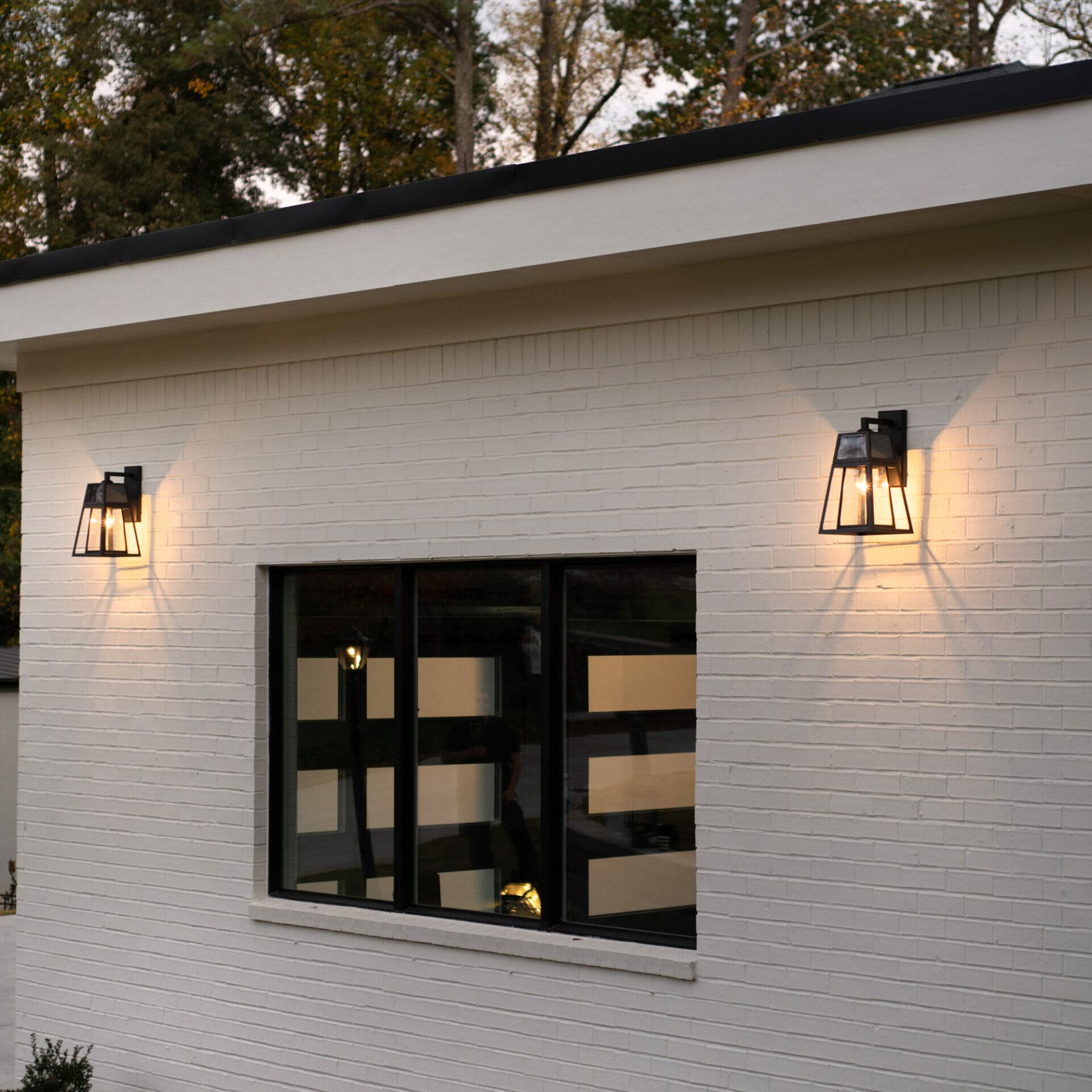 Gama Sonic Aria Solar Wall Light, Black Aluminum, Warm White 2700K LED, Model 66B50010, Lamp Only