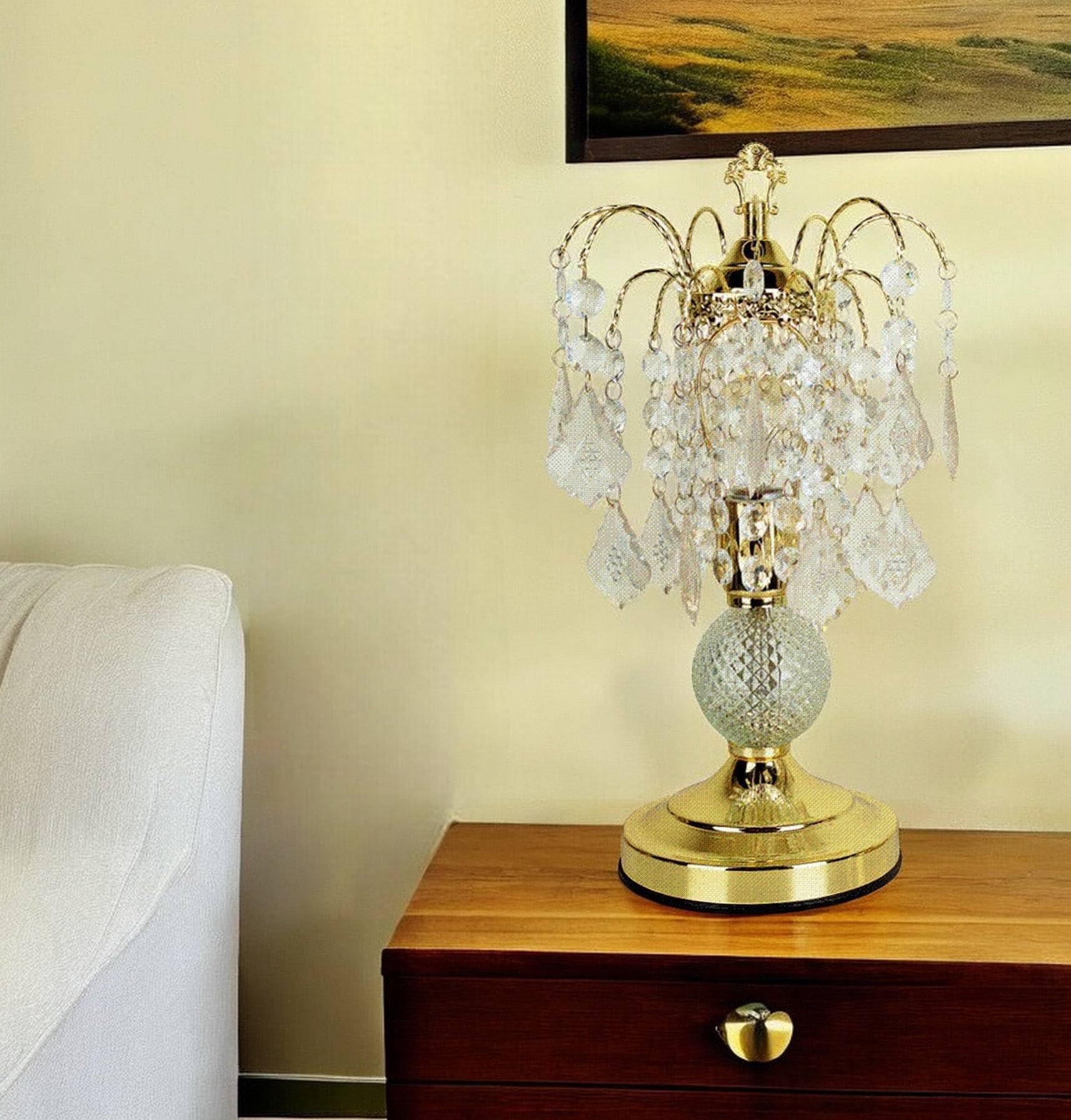 Homeroots Vintage Gold Glass Chandelier Table Lamp - Elegant Metal Design, Perfect For Home Decor