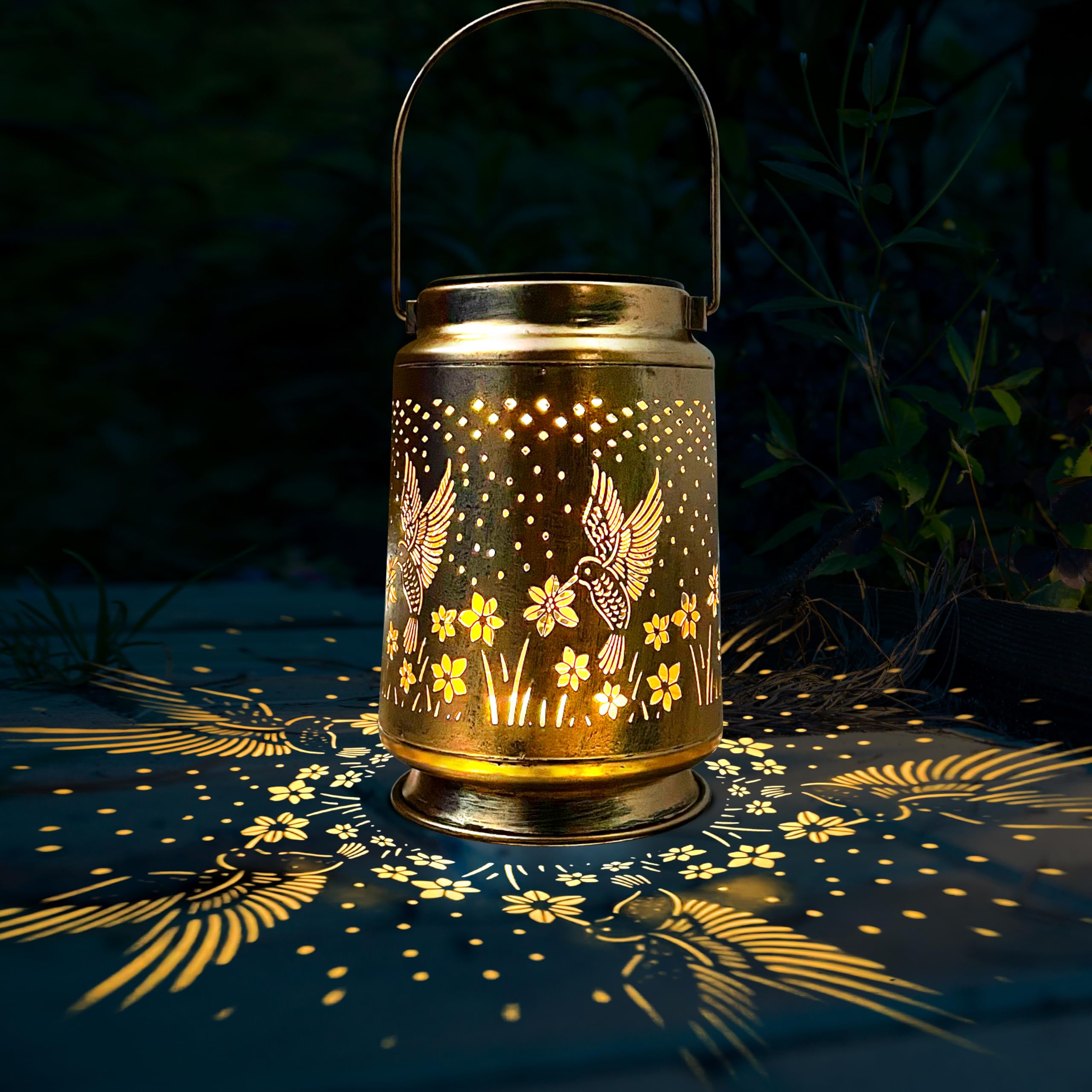 KY&BOSAM Solar Lanterns Outdoor Waterproof Hummingbird Garden Decor Birthday Gifts for Women Mom Grandma Hanging Solar Lights Me