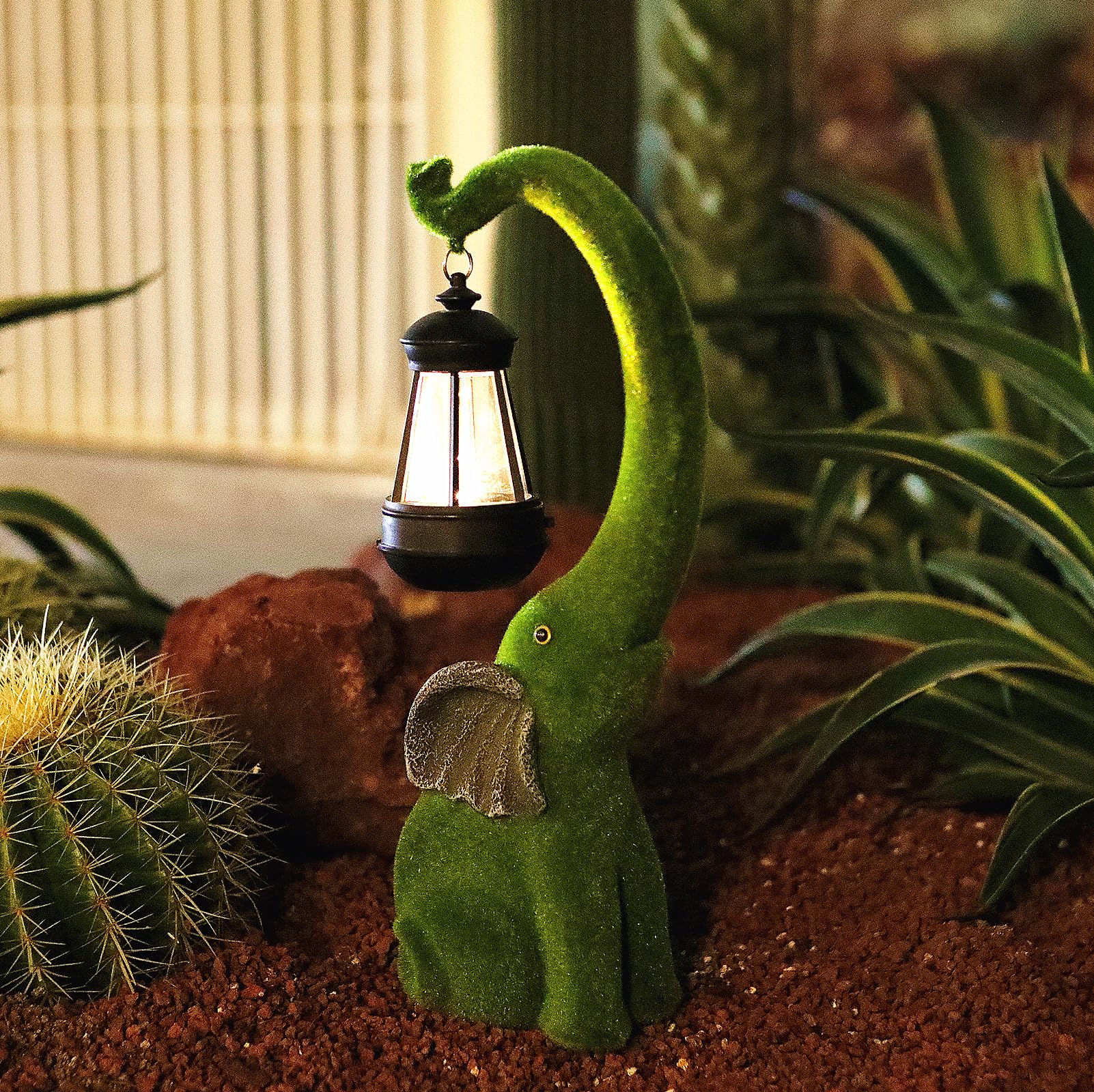 IVCOOLE Outdoor Elephant Garden Statue,15 inch Resin with Solar Light Garden Decor Outdoor Figurines Lawn Garden Elephant Statue