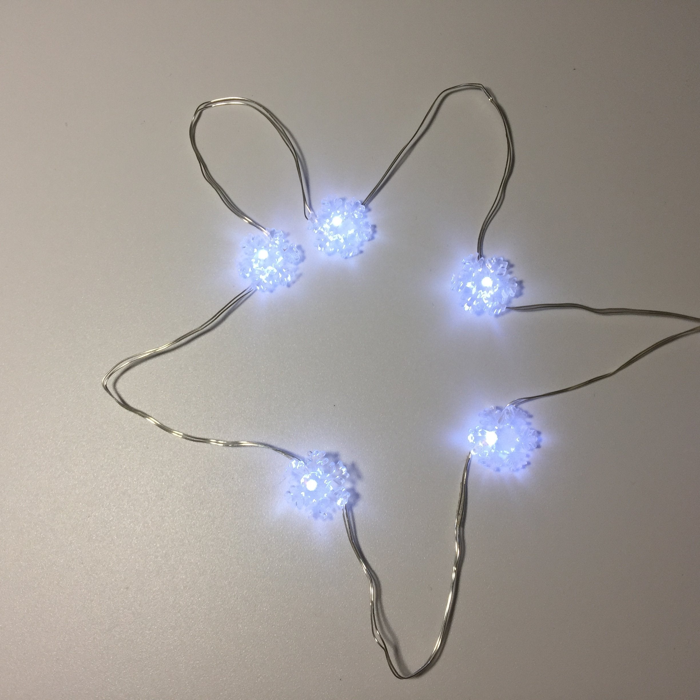 Yongzhenlite Set Of 2 Battery Operated Mini Led Fairy Light Snowflake Lights With Timer 6 Hours On/18 Hours Off For Wedding Centerpiece Party Decorations 30Leds 10 Feet Silver Wire (Cold White)