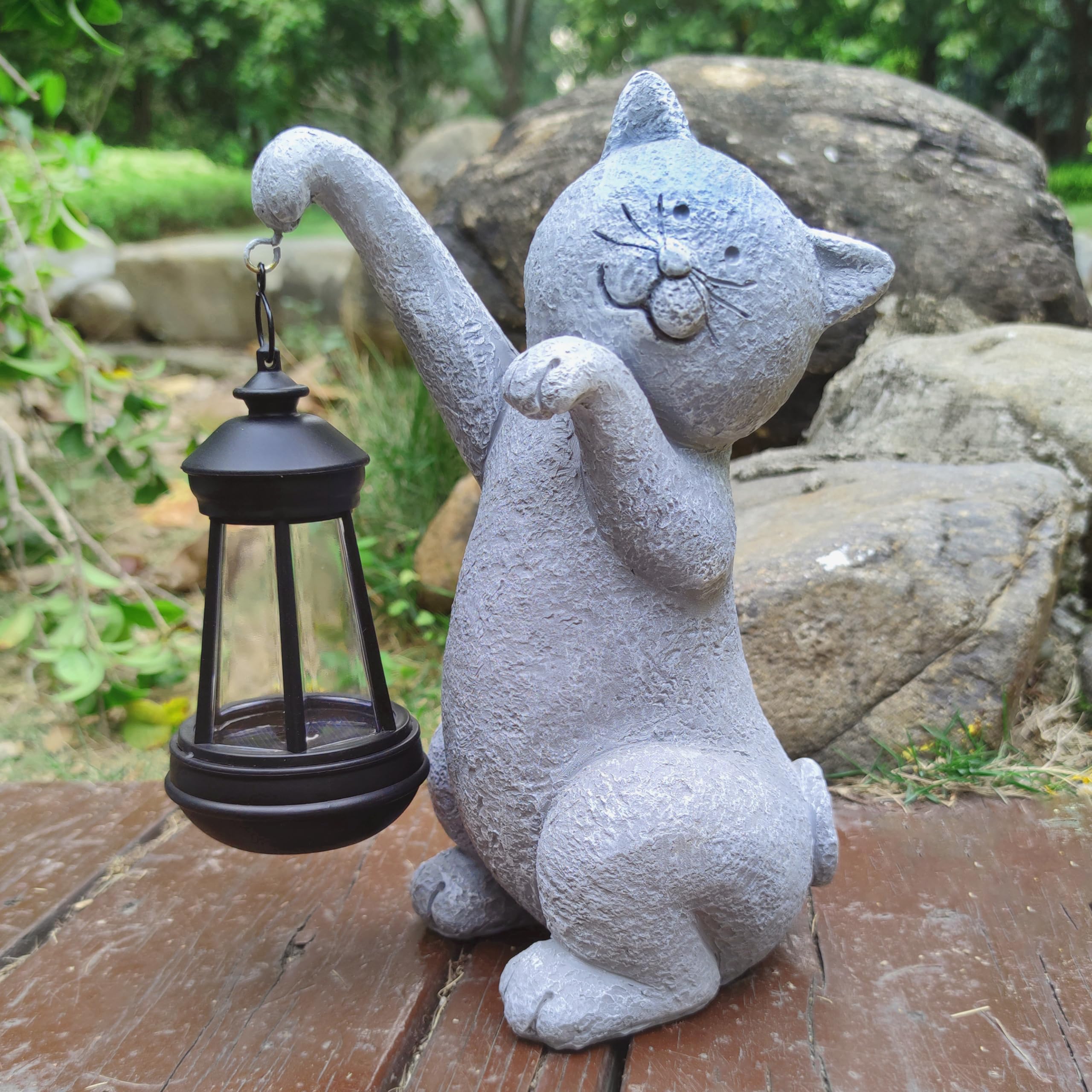 Qobumy Cat Solar Garden Statue, Resin Cat Figurine Decoration With Solar Lights Lantern, Outdoor Lawn Garden Statue Decor Art Fo