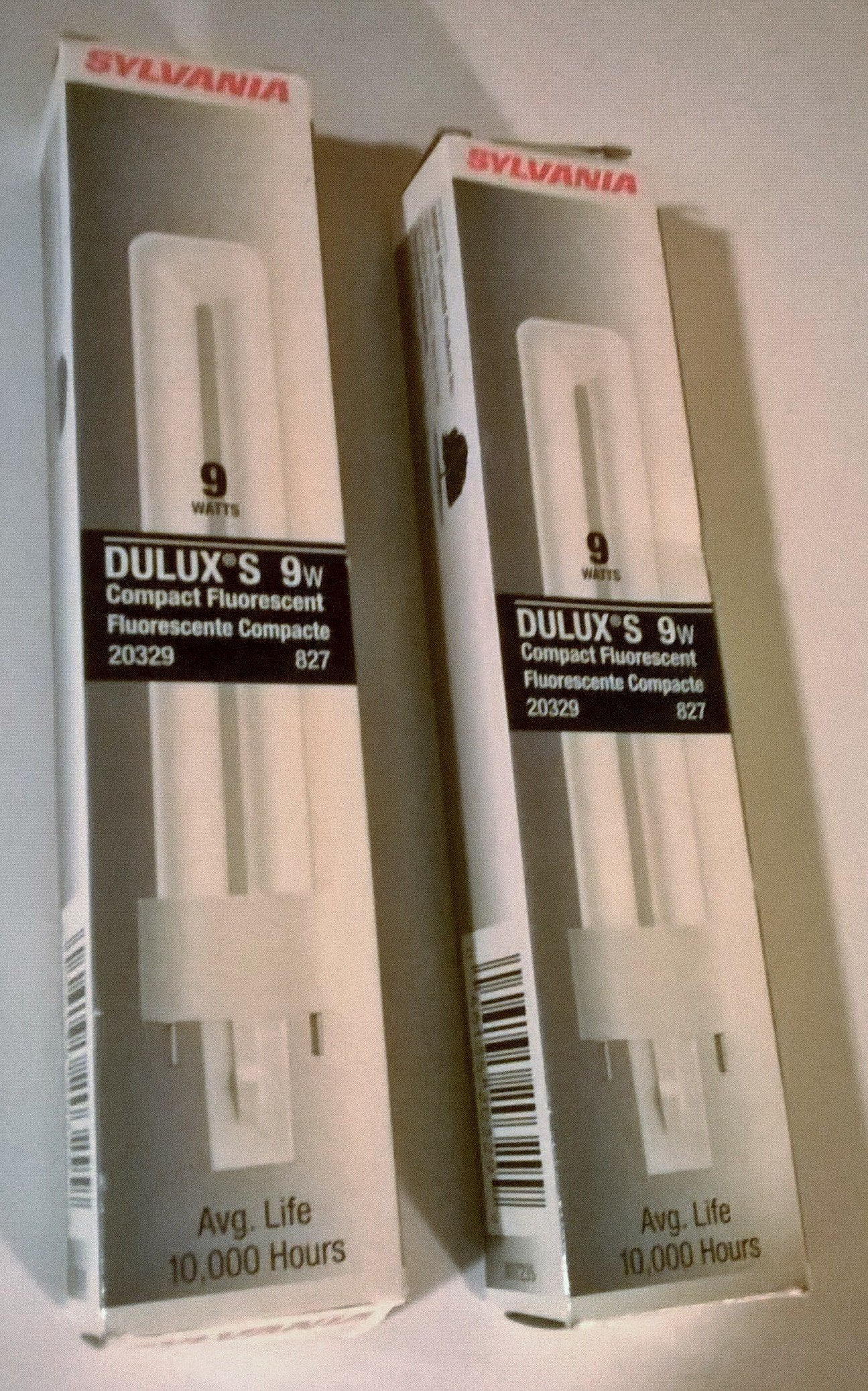 SYLVANIA Dulux 9 Watt T4 Compact Fluorescent Bulb 2700K Color Temperature Model 20329