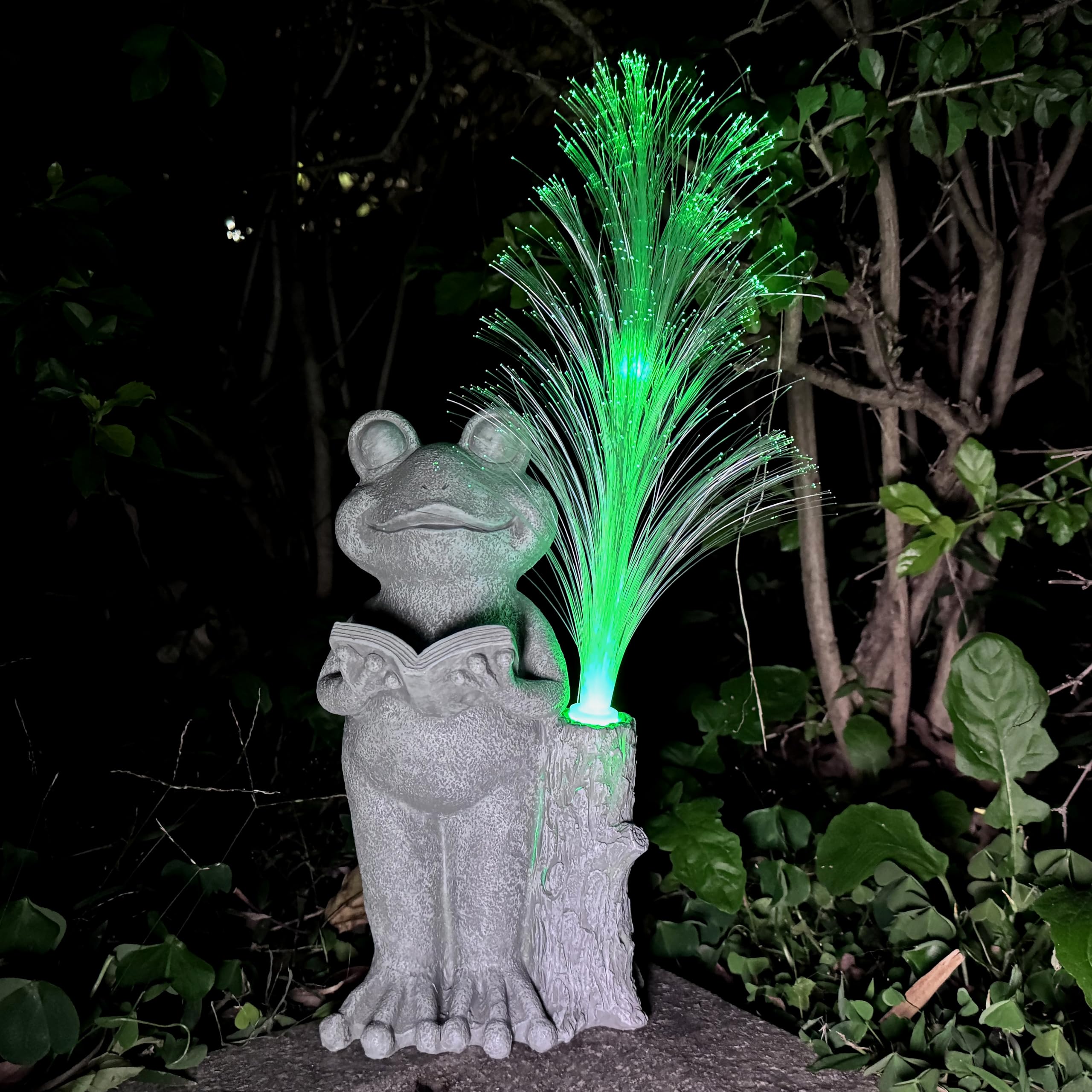 Rctticuu Frog Statue Solar Garden Decor,Resin Frog Statues And Colour Changing Optical Fiber Solar Lights,Outdoor Decoration For