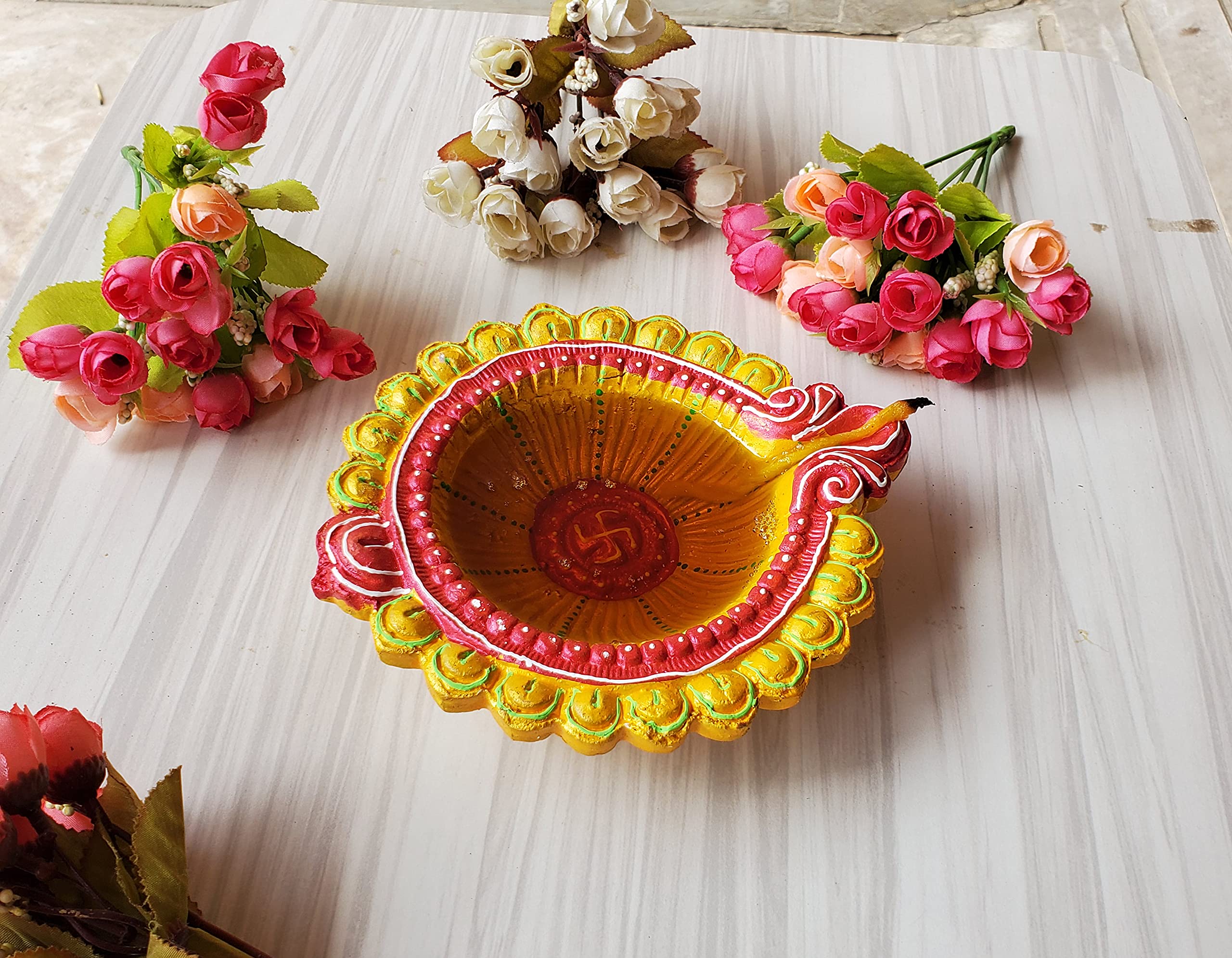 Pure Source India Hand Made Clay Diya for Diwali Decoration, Big Size Deepak, 1 Piece, Multicolor (Color: As Per Availability)