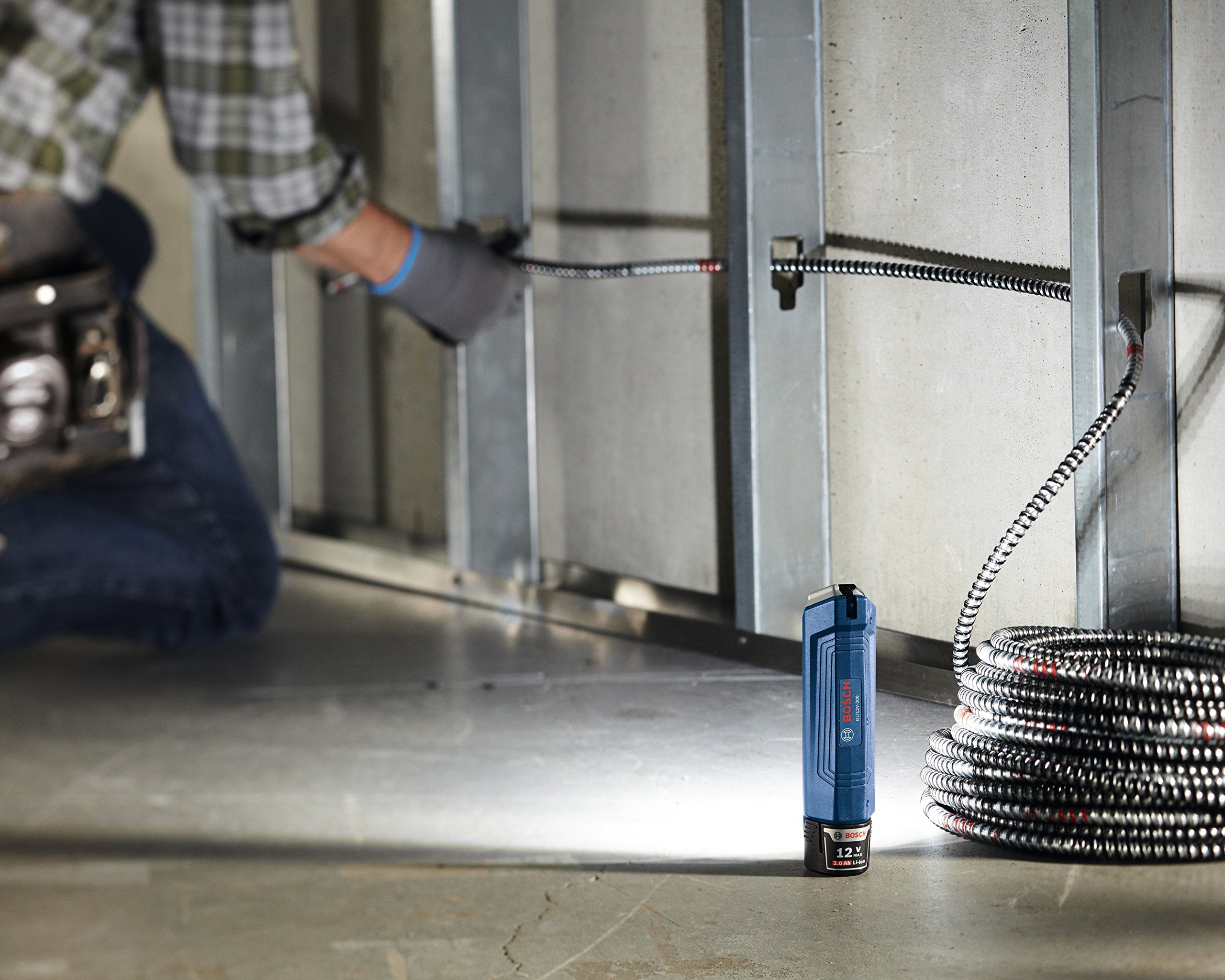 BOSCH 12V Max LED Worklight GLI12V-300N - Blue, Bare Tool, Compact & Bright