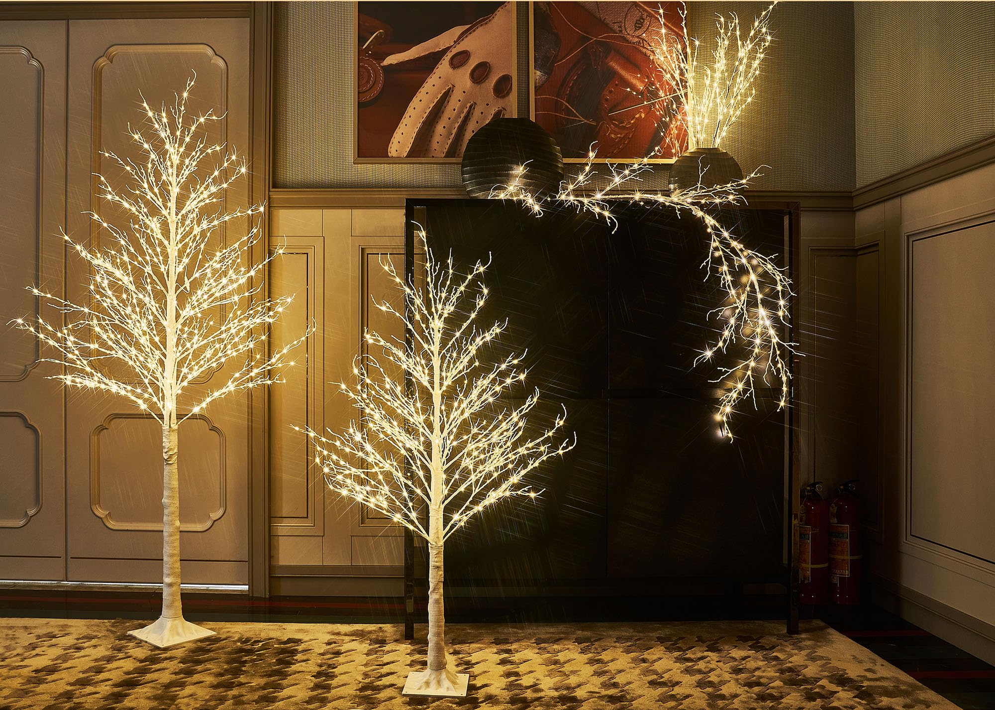 LITBLOOM Lighted Willow Branches 32IN, 120 LED, Battery Operated & USB, White with Glittered for Holiday Christmas Decoration